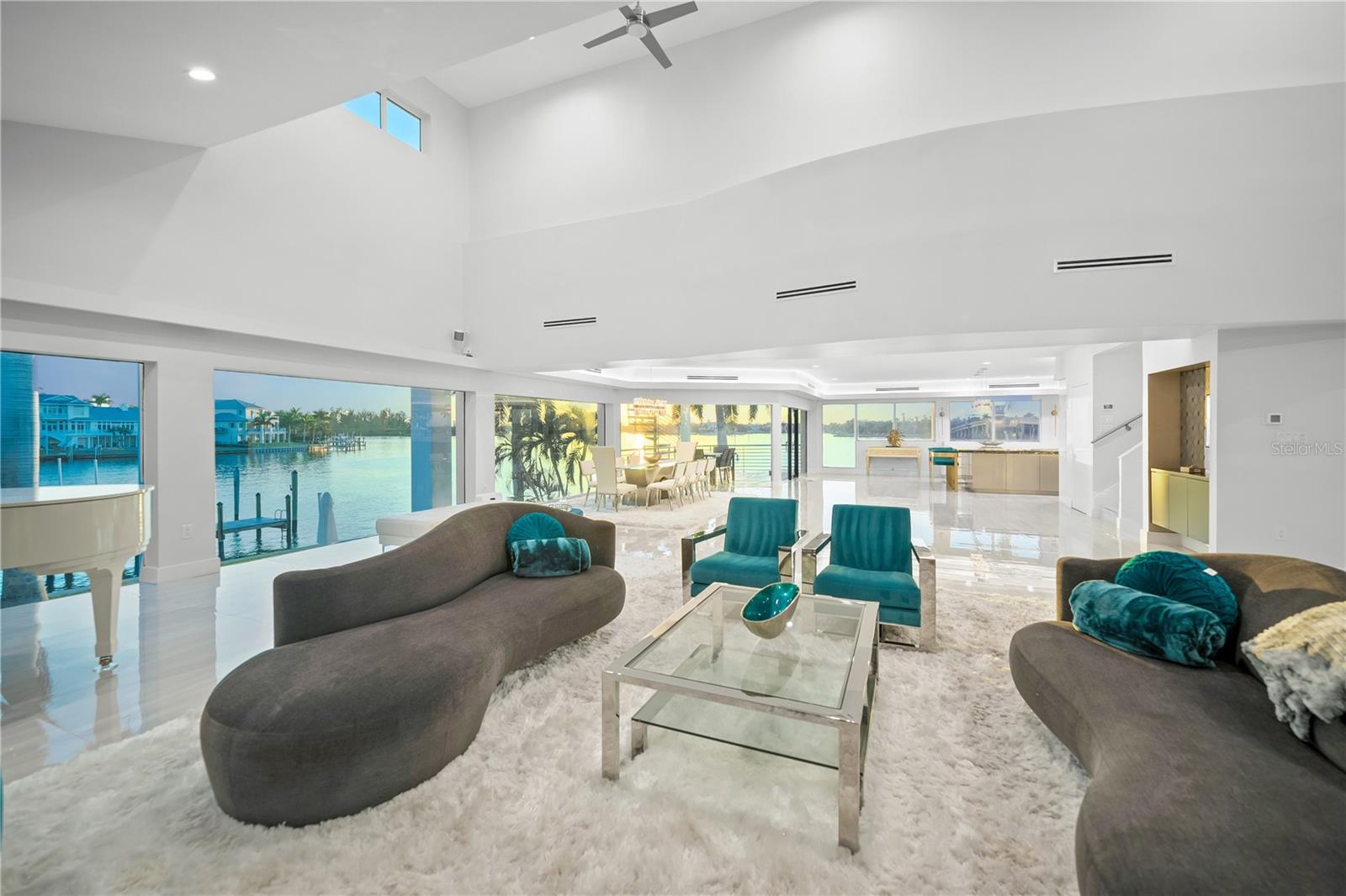 ACREAGE & UNREC - Residential