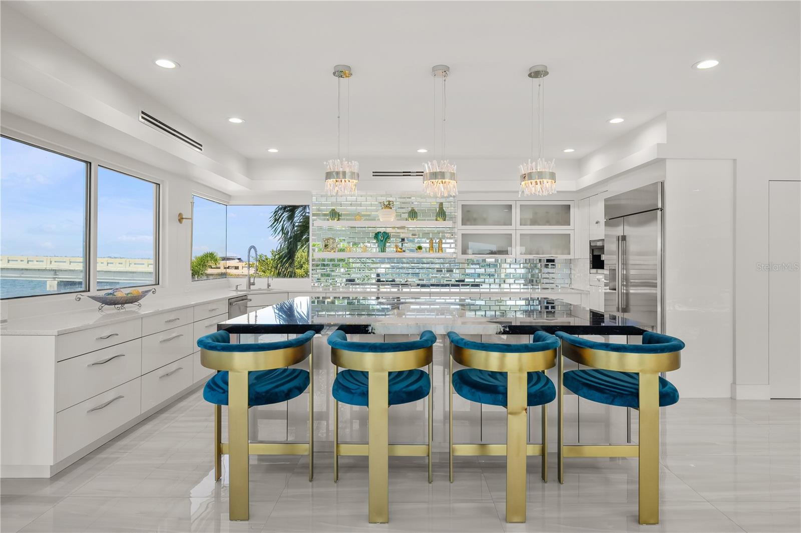 ACREAGE & UNREC - Residential