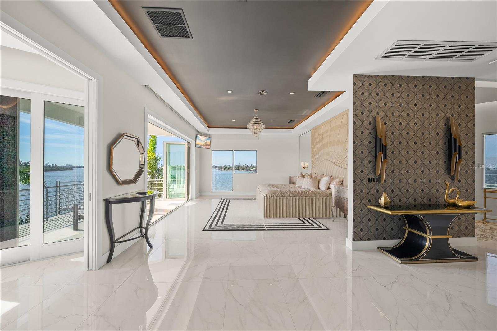 ACREAGE & UNREC - Residential