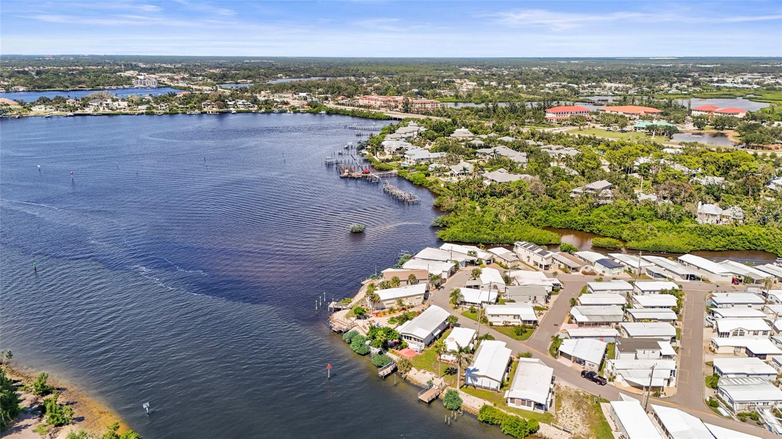 HARBOR LIGHTS MHP CO-OP - Residential