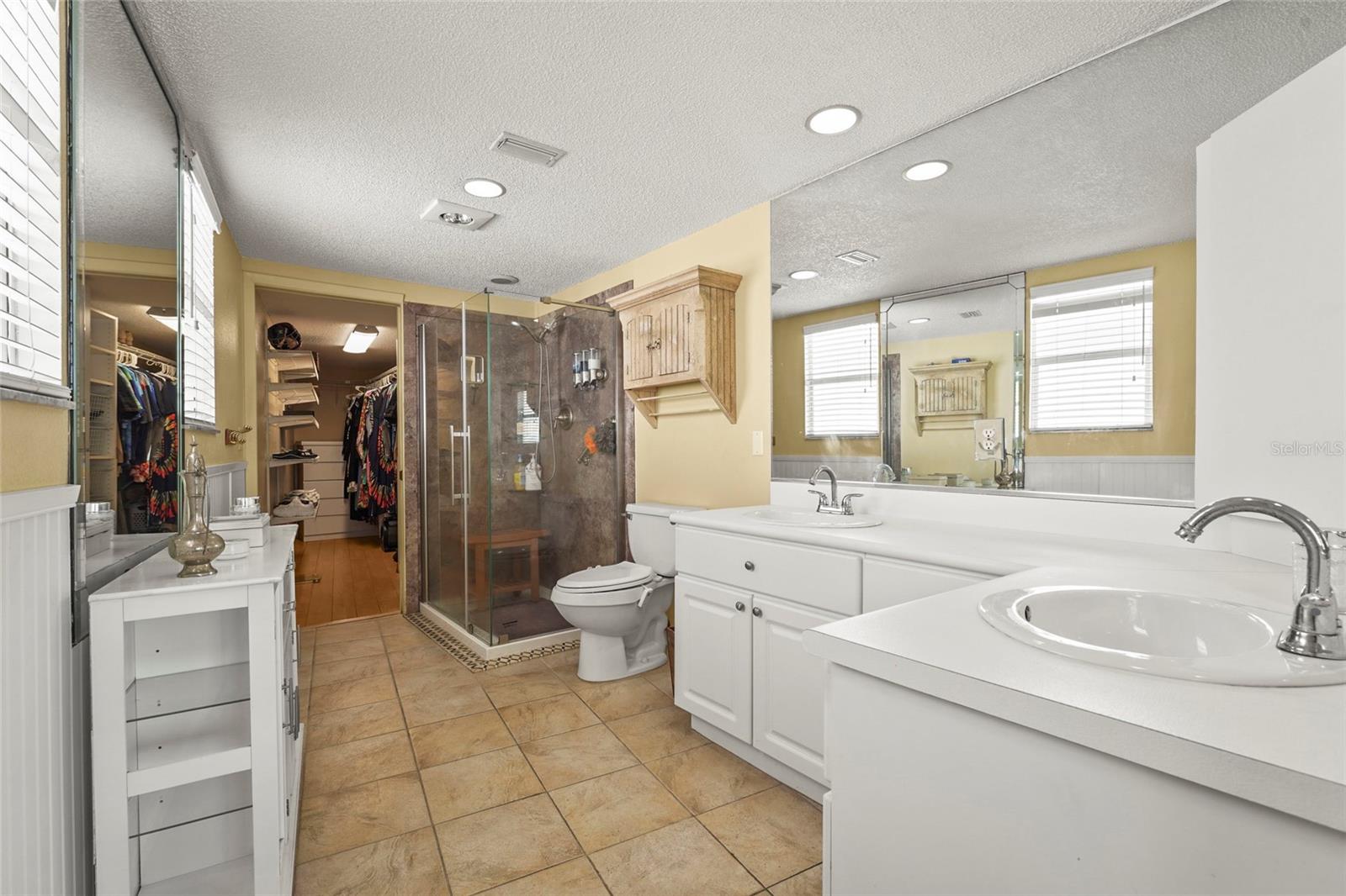 HARBOR LIGHTS MHP CO-OP - Residential