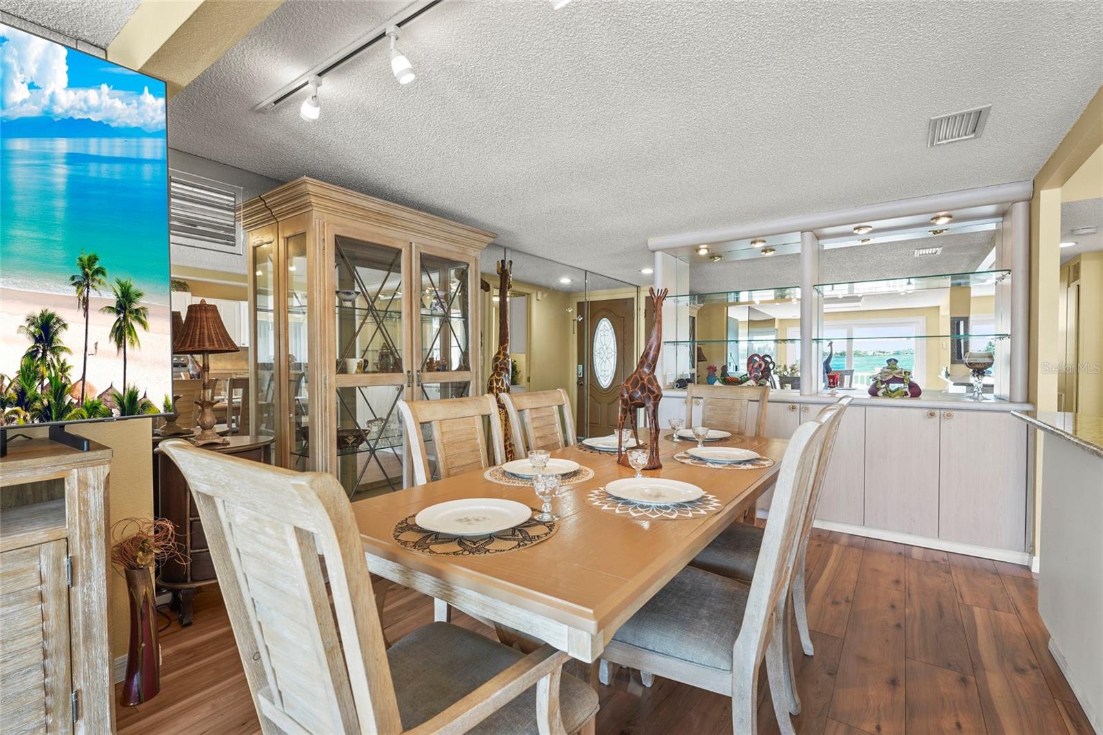 HARBOR LIGHTS MHP CO-OP - Residential