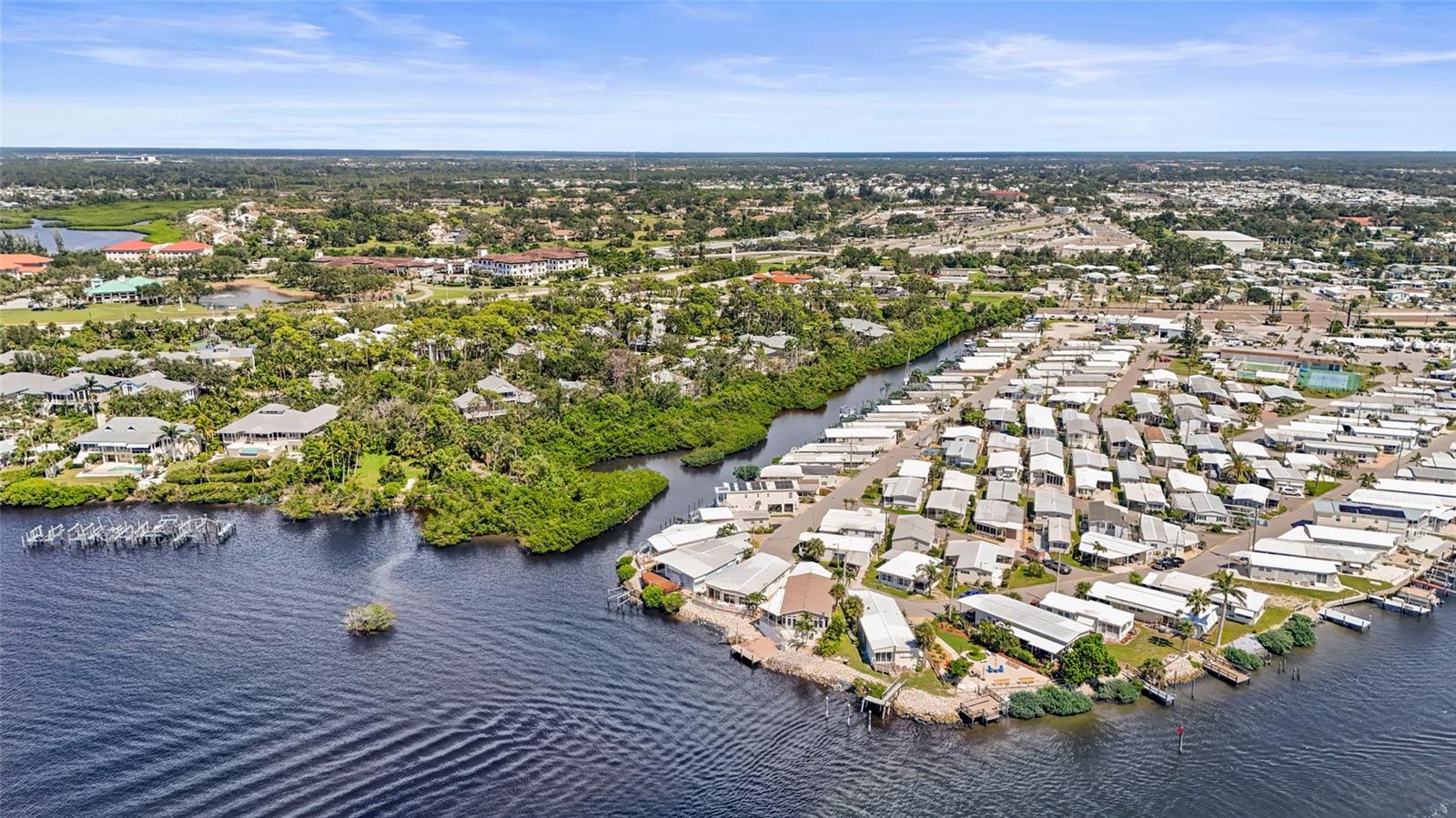 HARBOR LIGHTS MHP CO-OP - Residential