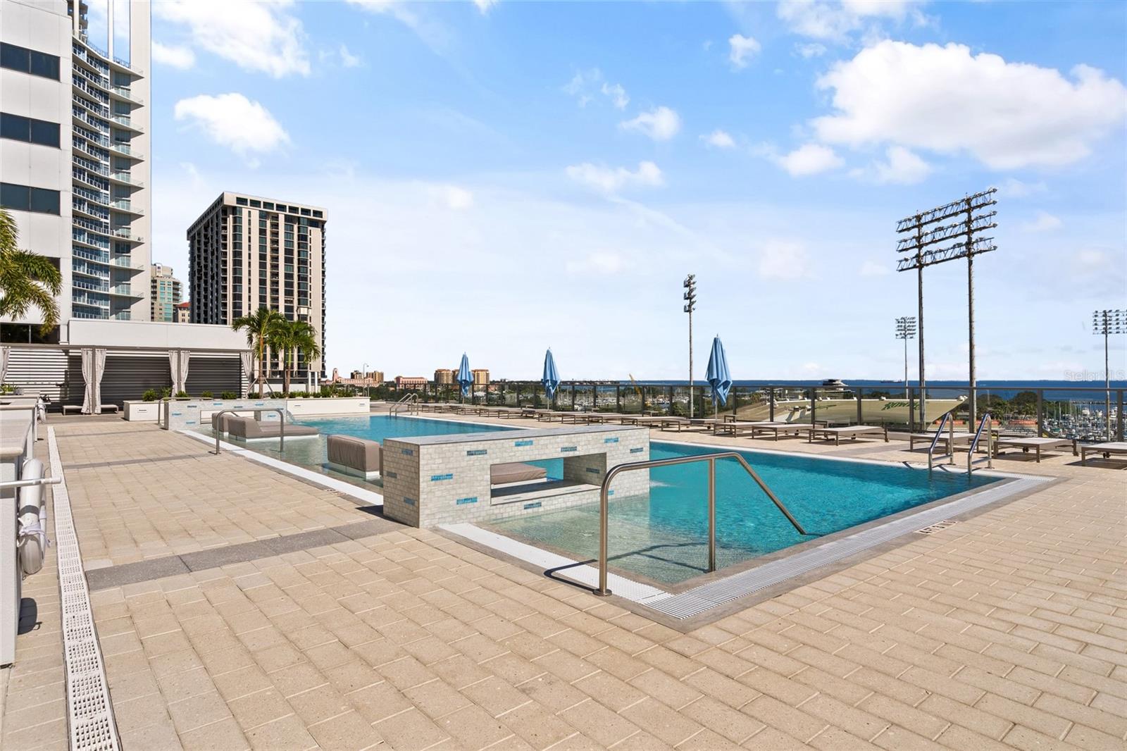 SALTAIRE CONDO - Residential