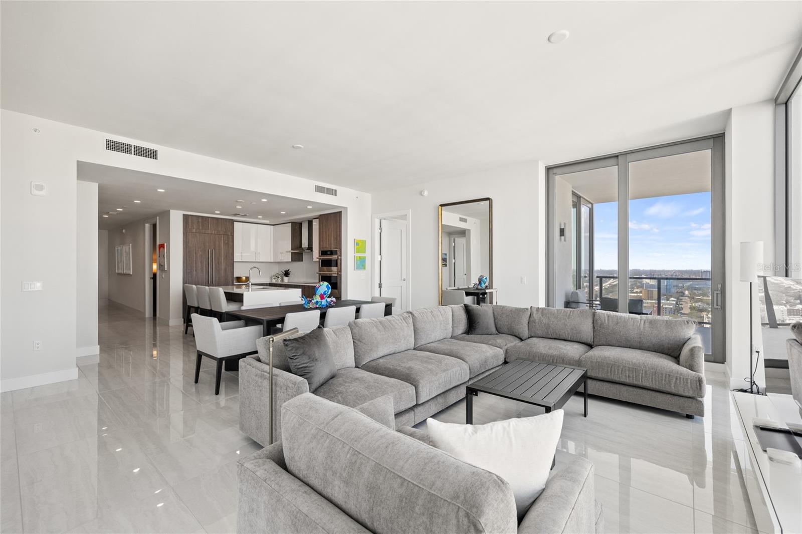 SALTAIRE CONDO - Residential