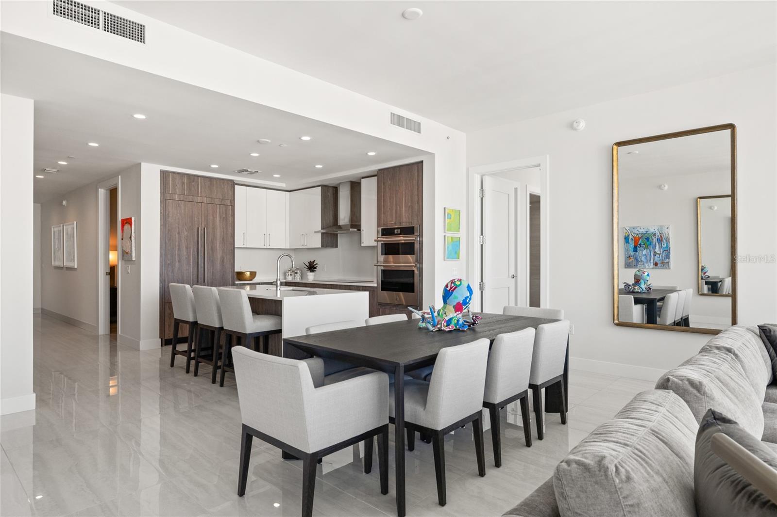 SALTAIRE CONDO - Residential