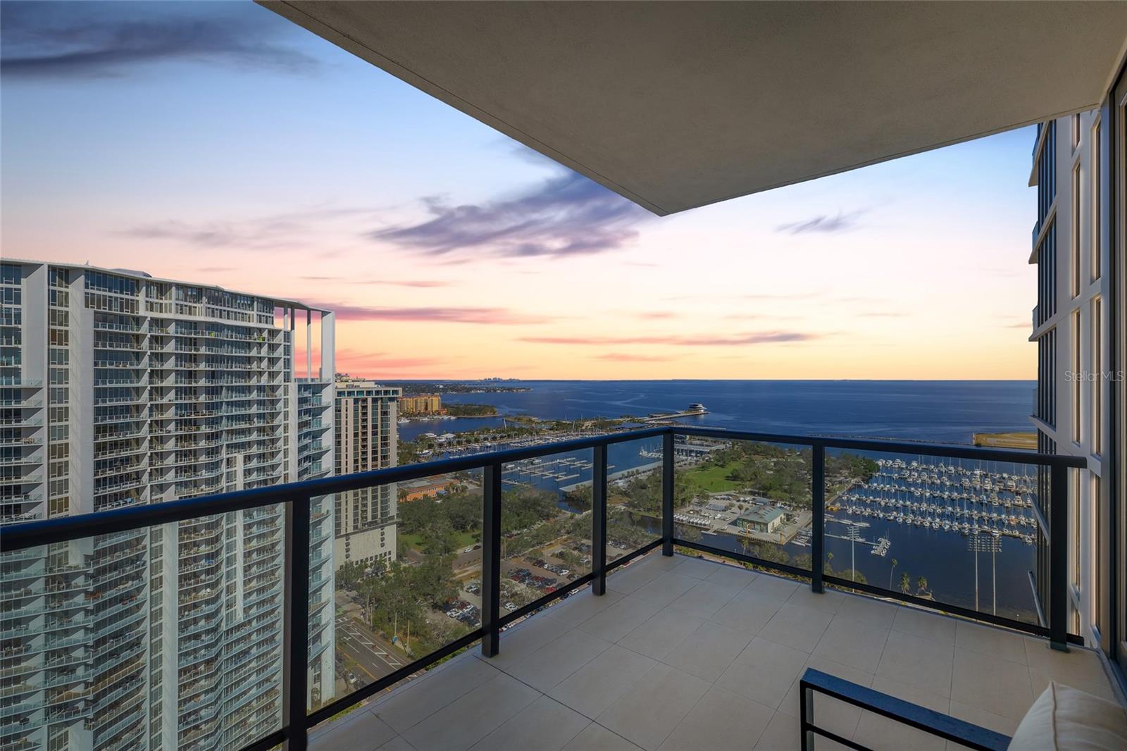 SALTAIRE CONDO - Residential