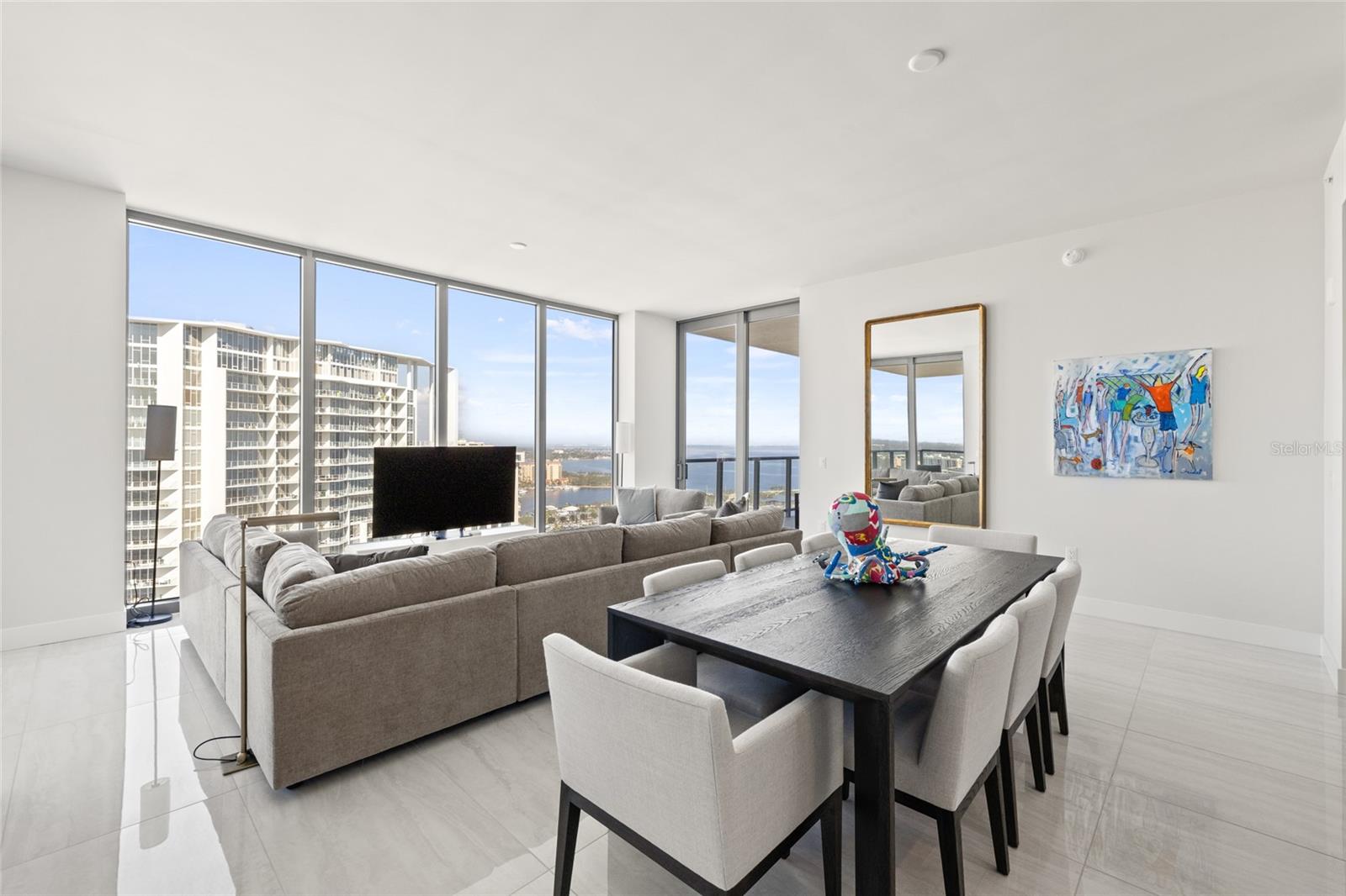 SALTAIRE CONDO - Residential