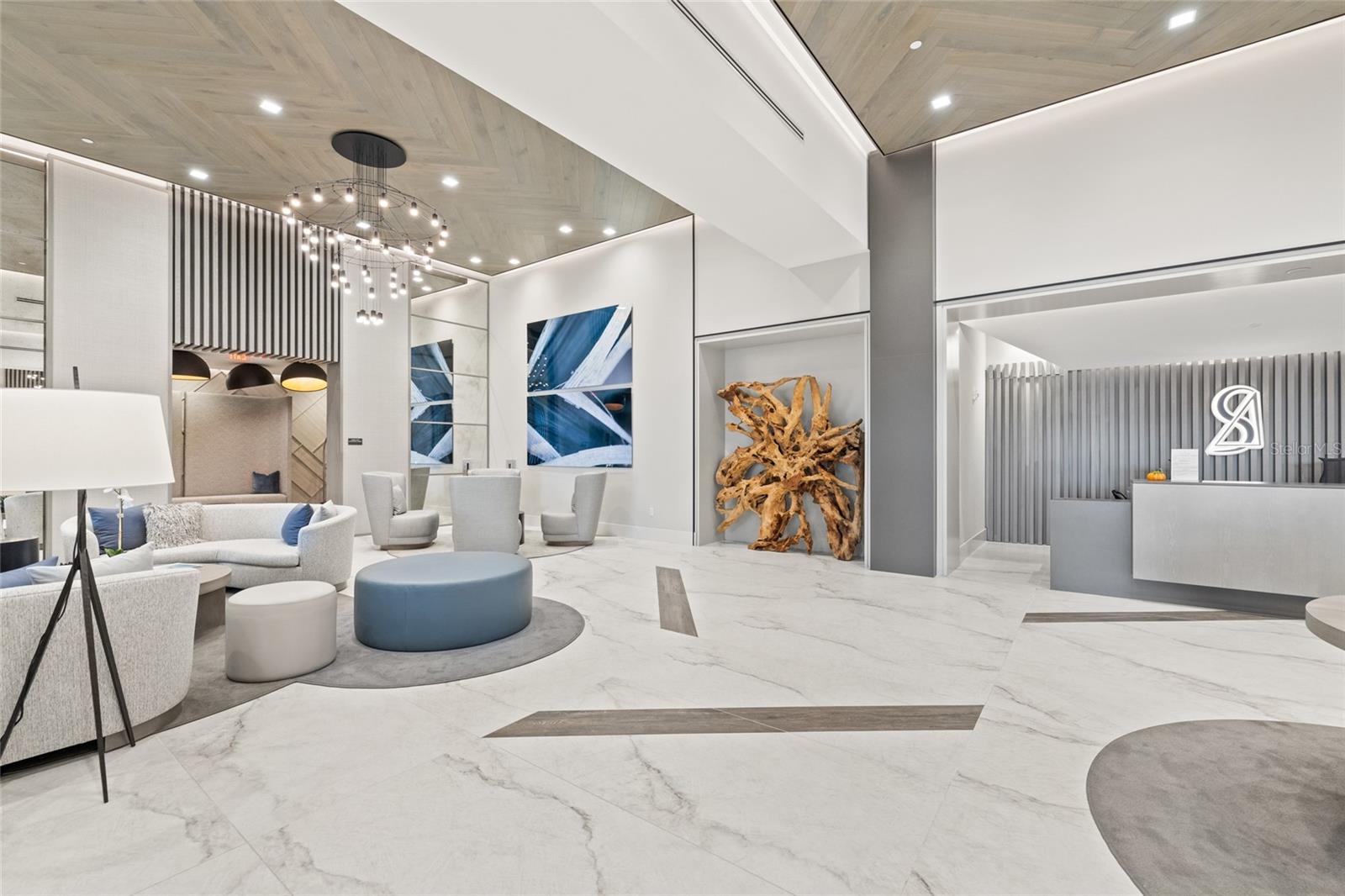 SALTAIRE CONDO - Residential