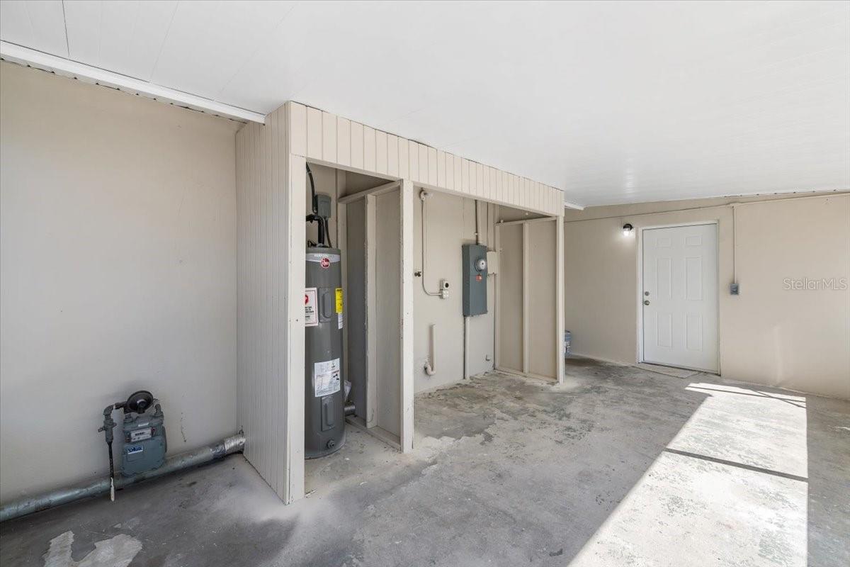 SPRING HILL - Residential