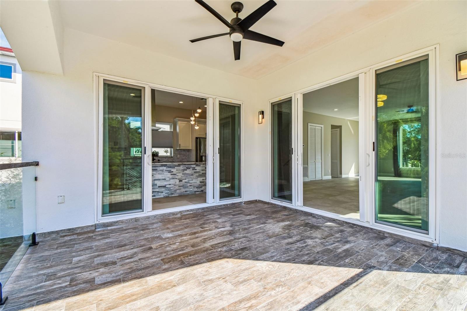 DUNEDIN SHORES - Residential