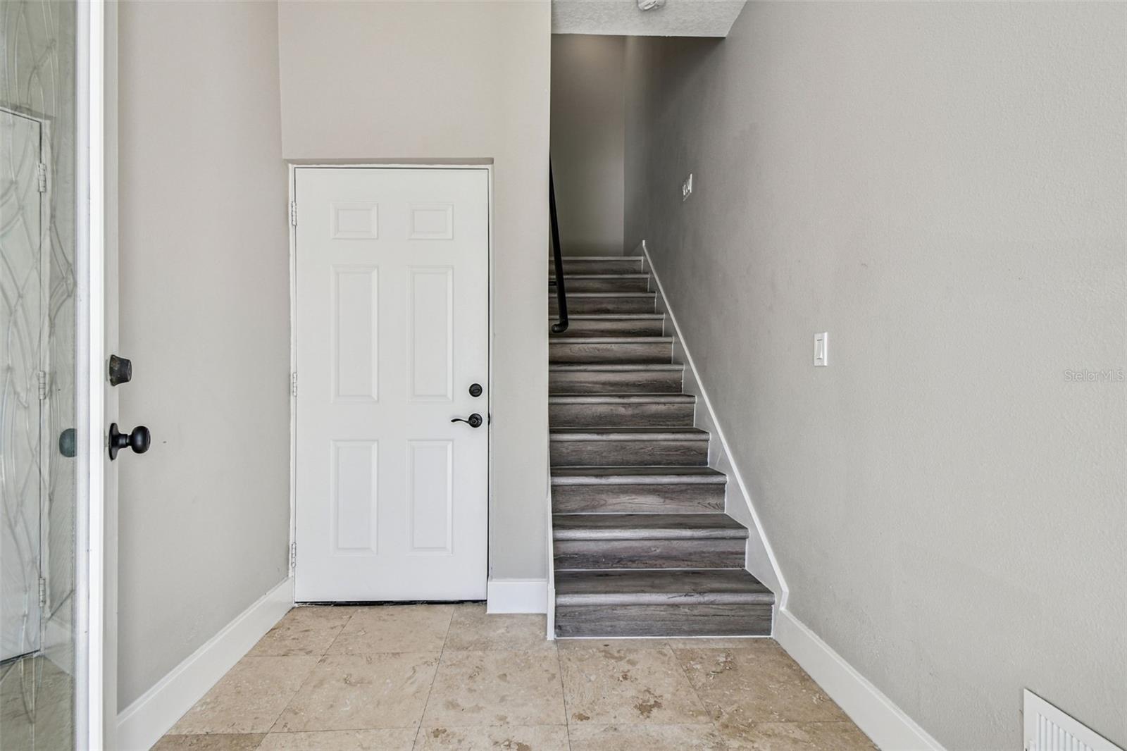 DUNEDIN SHORES - Residential