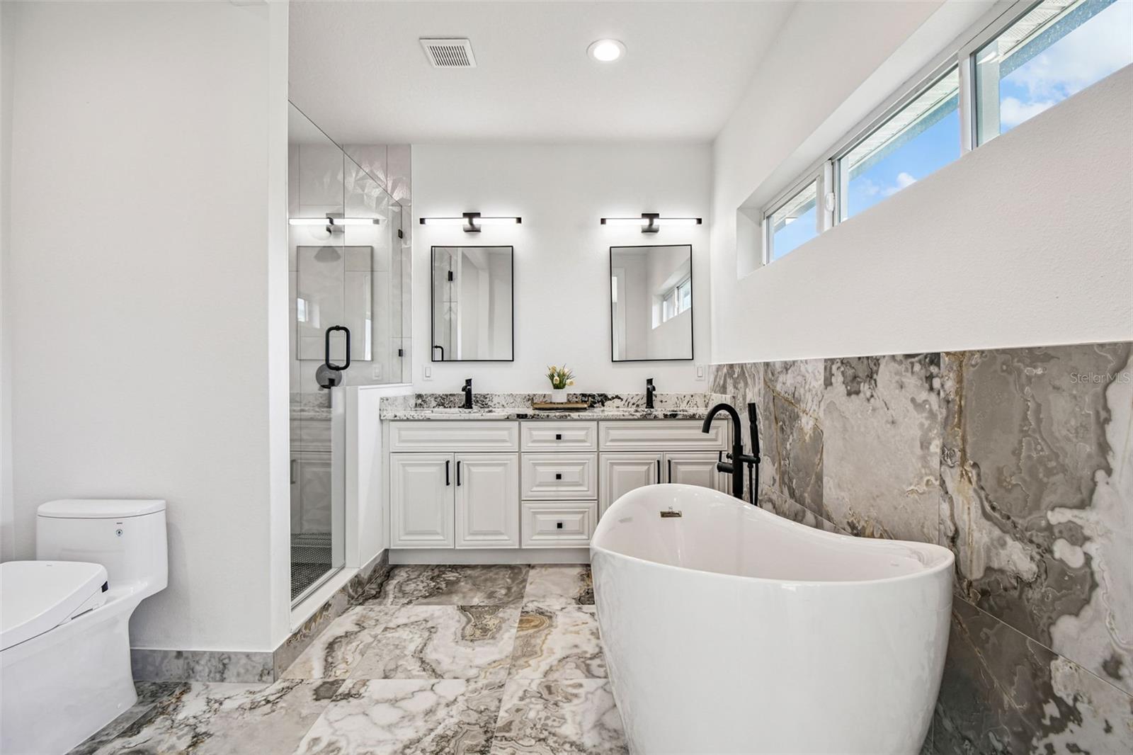 DUNEDIN SHORES - Residential