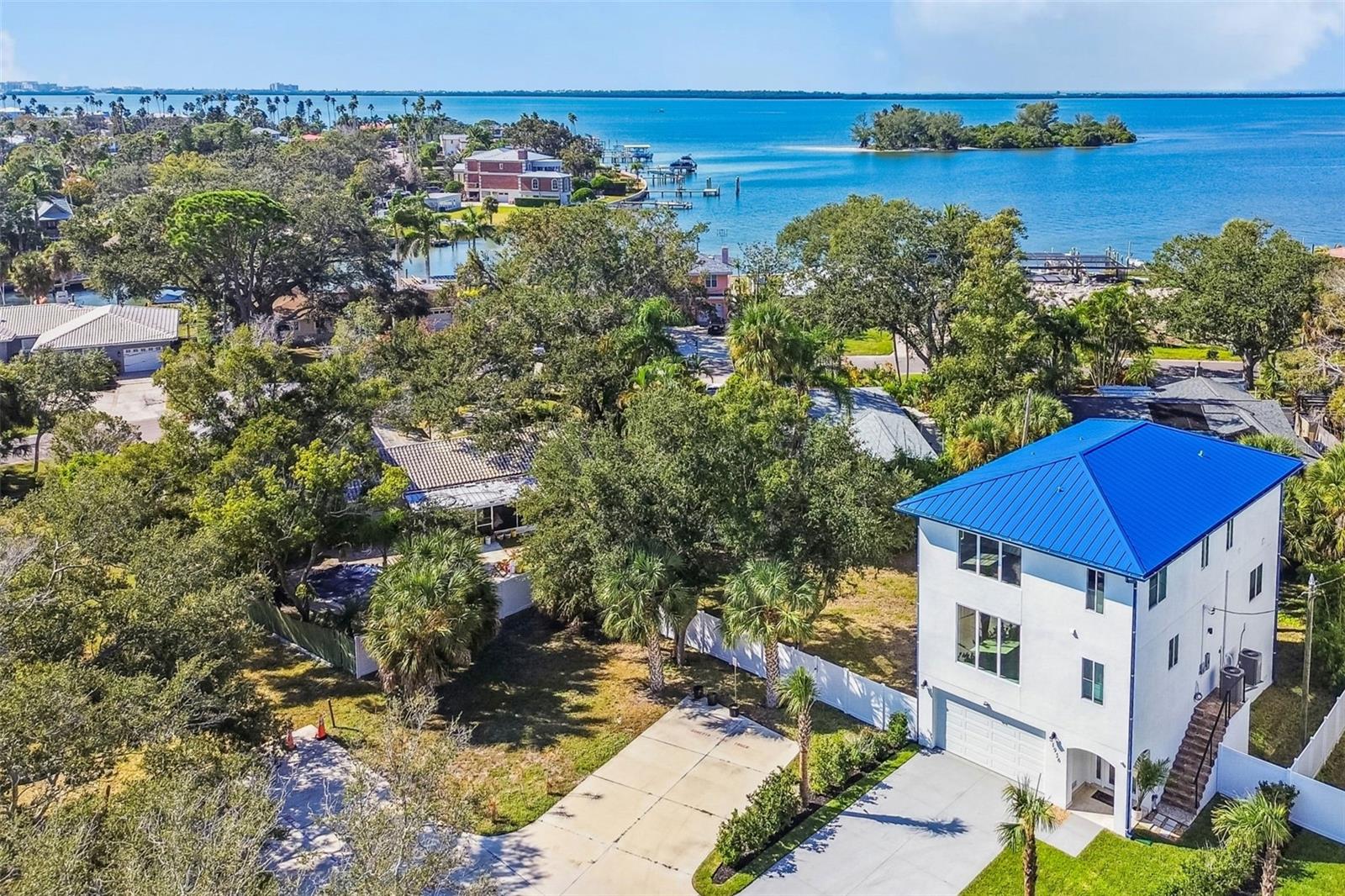 DUNEDIN SHORES - Residential