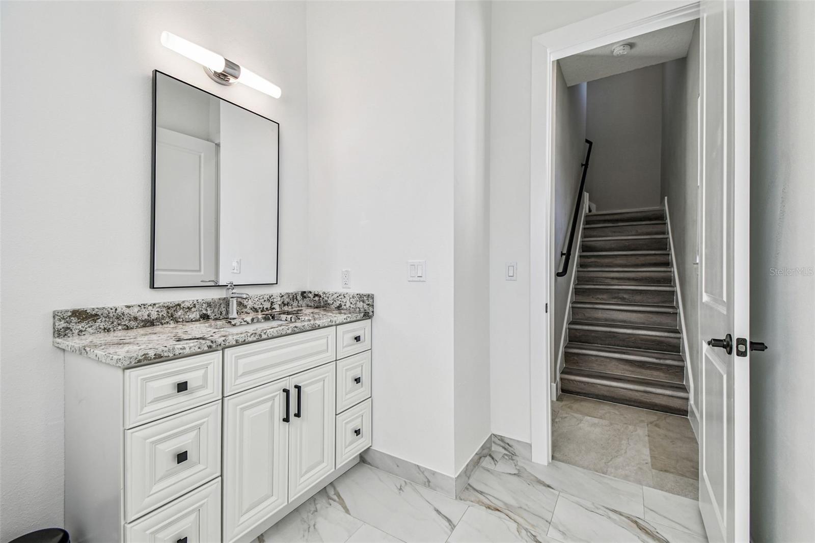 DUNEDIN SHORES - Residential