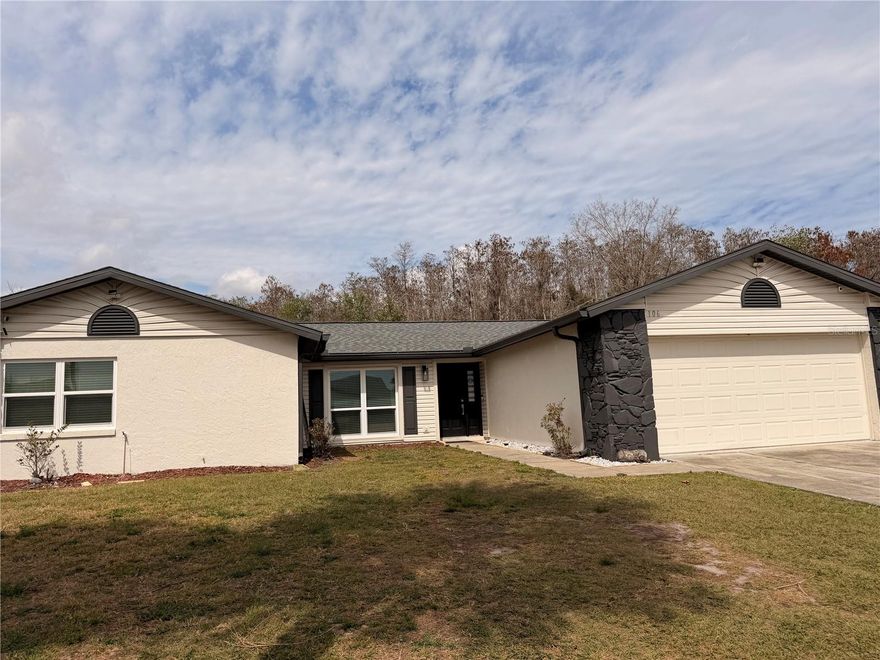 Beautiful rental opportunity located in a quiet and convenient area of Kissimmee. This well-maintained home features an excellent floor plan with a spacious and functional layout, ideal for comfortable everyday living.
The property boasts a beautifully updated kitchen with an oversized island—perfect for cooking, entertaining, and gathering with family and friends. The home offers bright and open living spaces that create a warm and inviting atmosphere throughout.
Enjoy a very large driveway with ample parking space, as well as a generously sized backyard—ideal for outdoor activities and relaxation.
Conveniently located near shopping, dining, schools, and major roadways, providing easy access to everything you need.Don’t miss the opportunity to make this property your next home. Contact us today for additional details or to schedule a private showing.