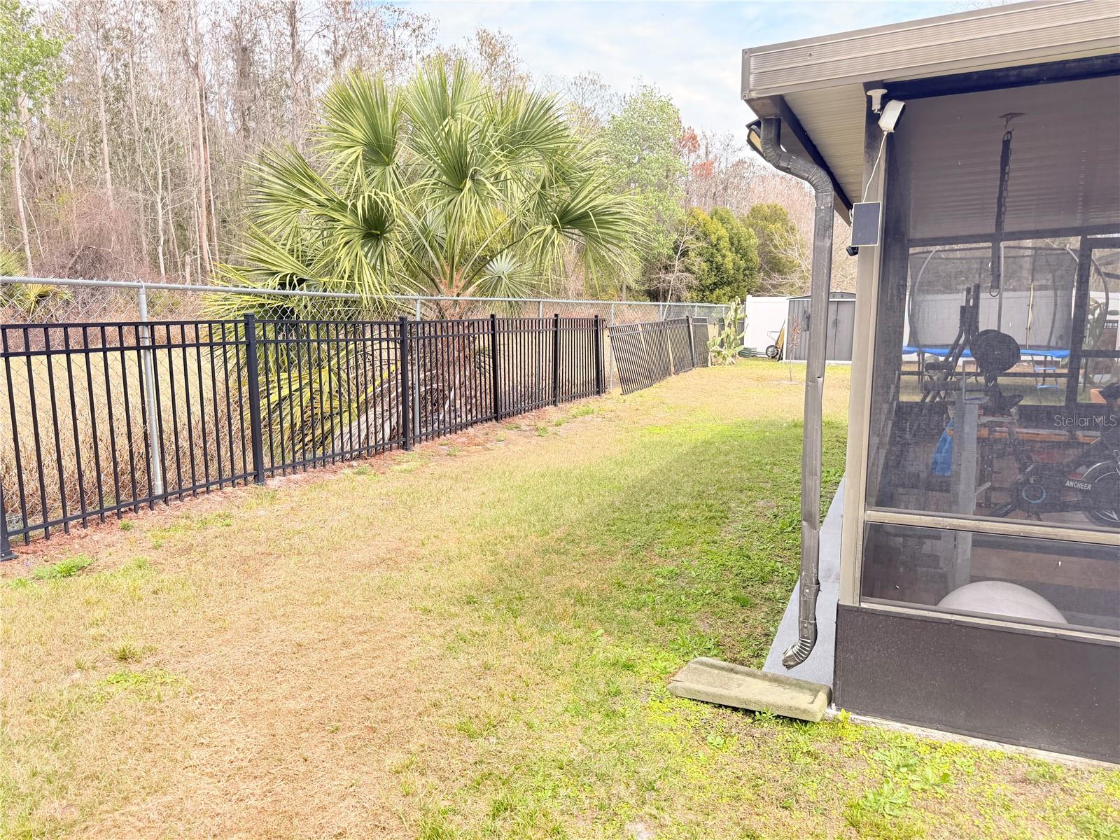 BVL UNIT 7 5TH ADD - Residential Lease