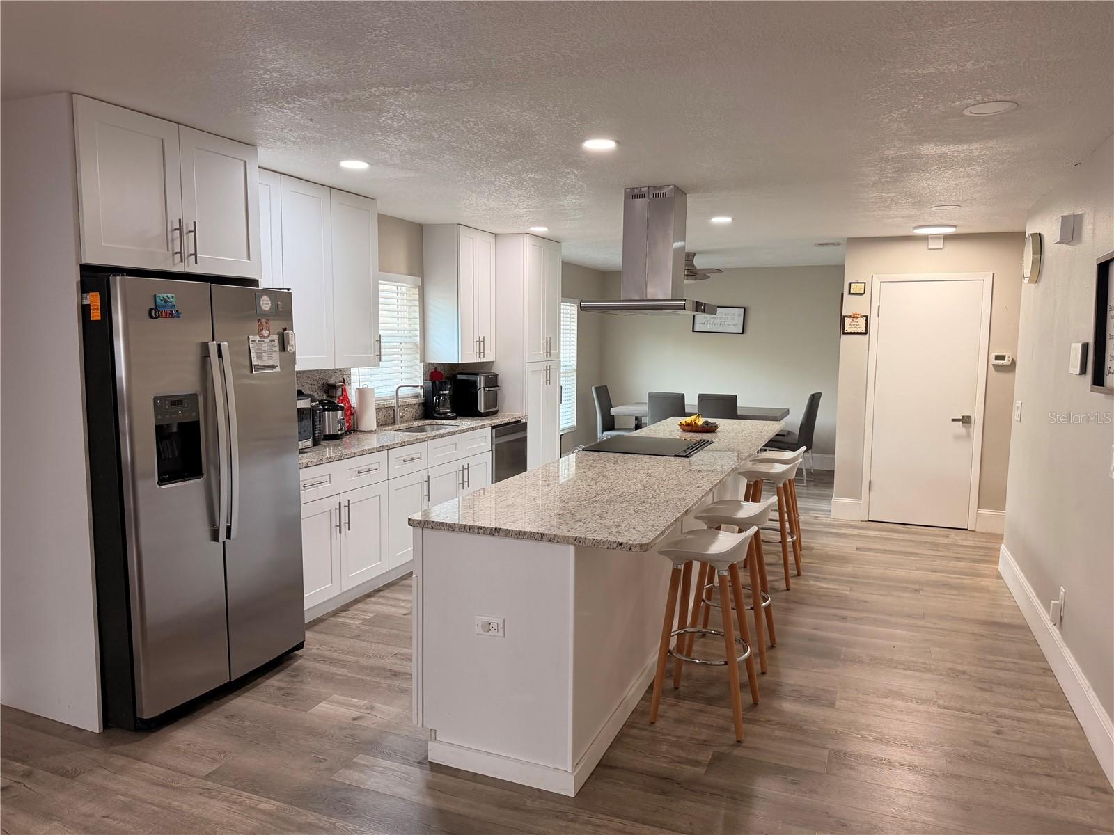 BVL UNIT 7 5TH ADD - Residential Lease