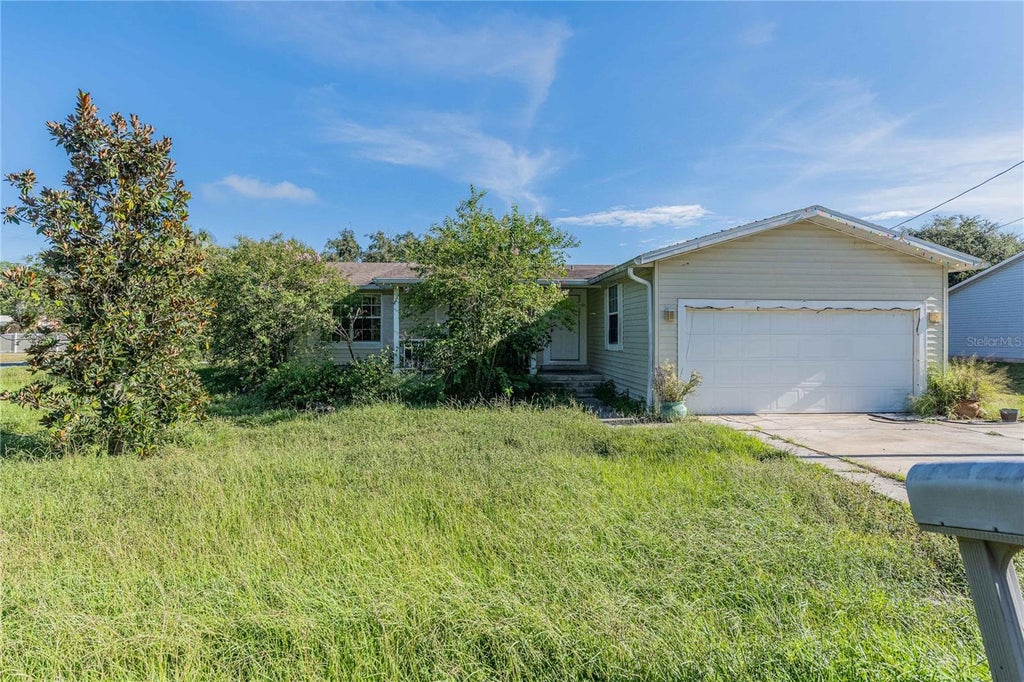 Photo of 276 Taylor Street, Lake Wales, FL 33859 (MLS # TB8545533)