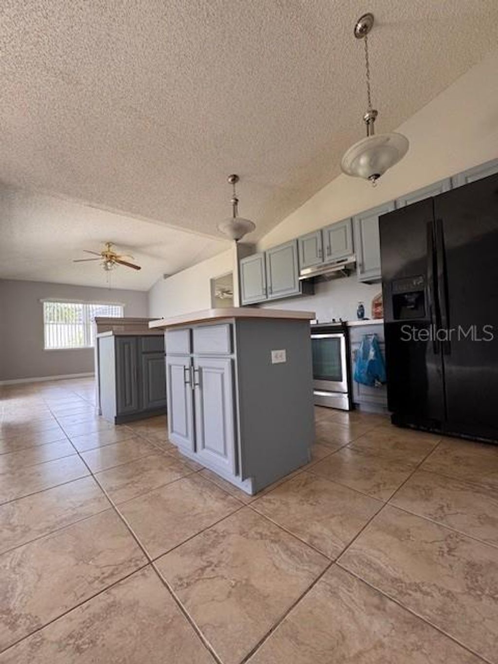 Photo of 2405 Lincolnshire Court, Kissimmee, FL 34743 (MLS # R4910839)