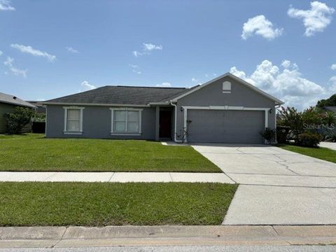 2405 LINCOLNSHIRE COURT KISSIMMEE FL 34743
