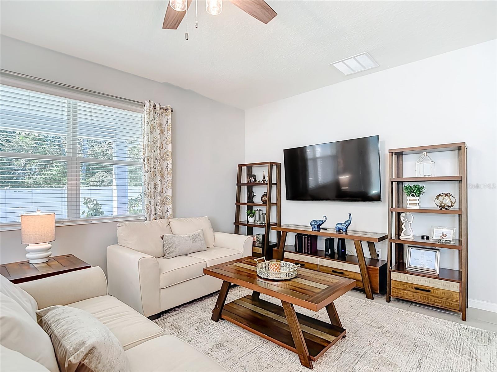 WILLIAMS POINTE - Residential