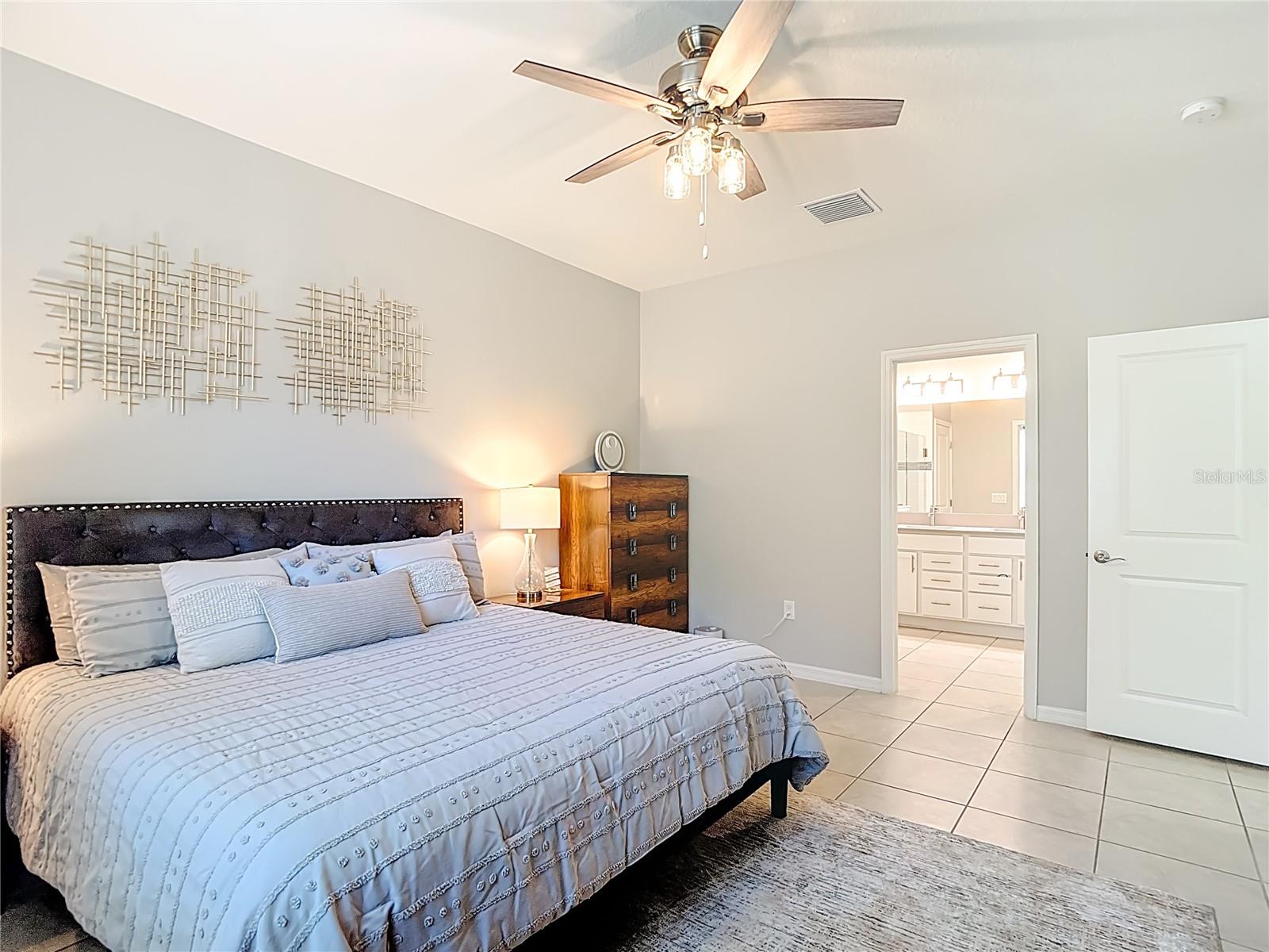 WILLIAMS POINTE - Residential