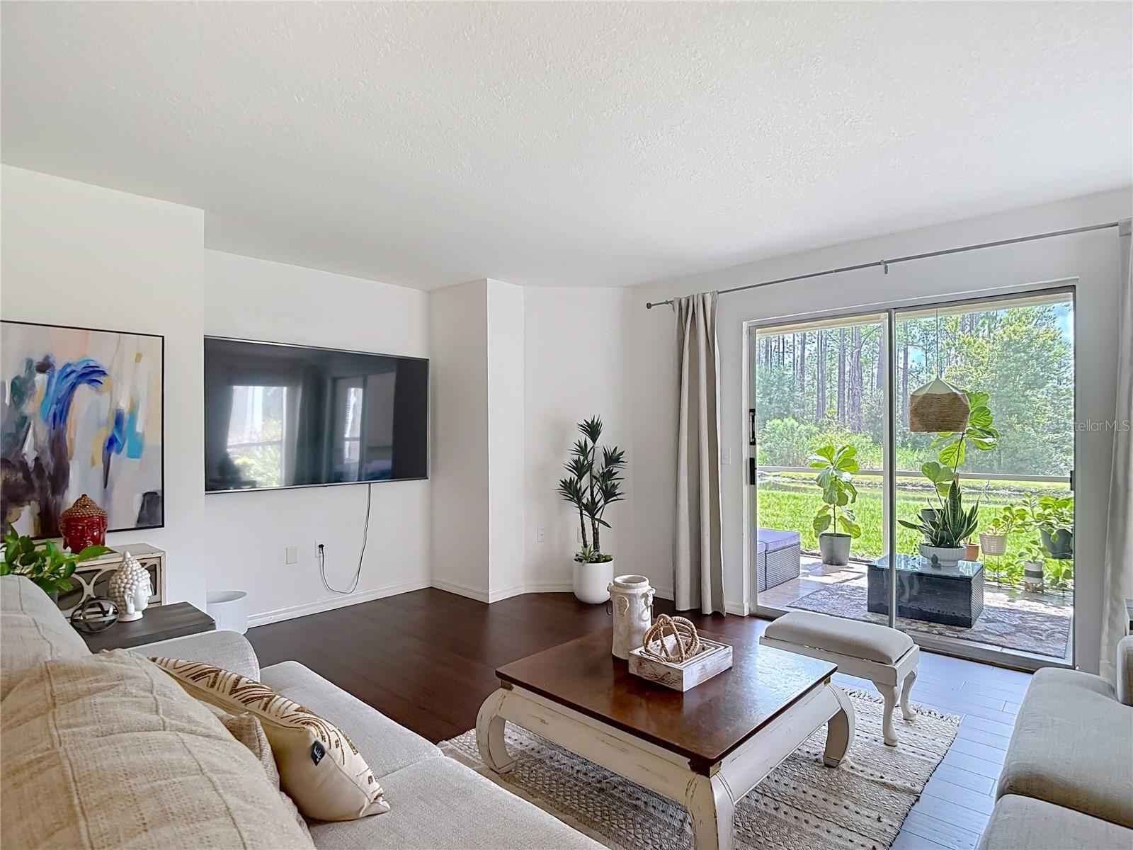 THE HIGHLANDS AT HUNTERS GREE - Residential