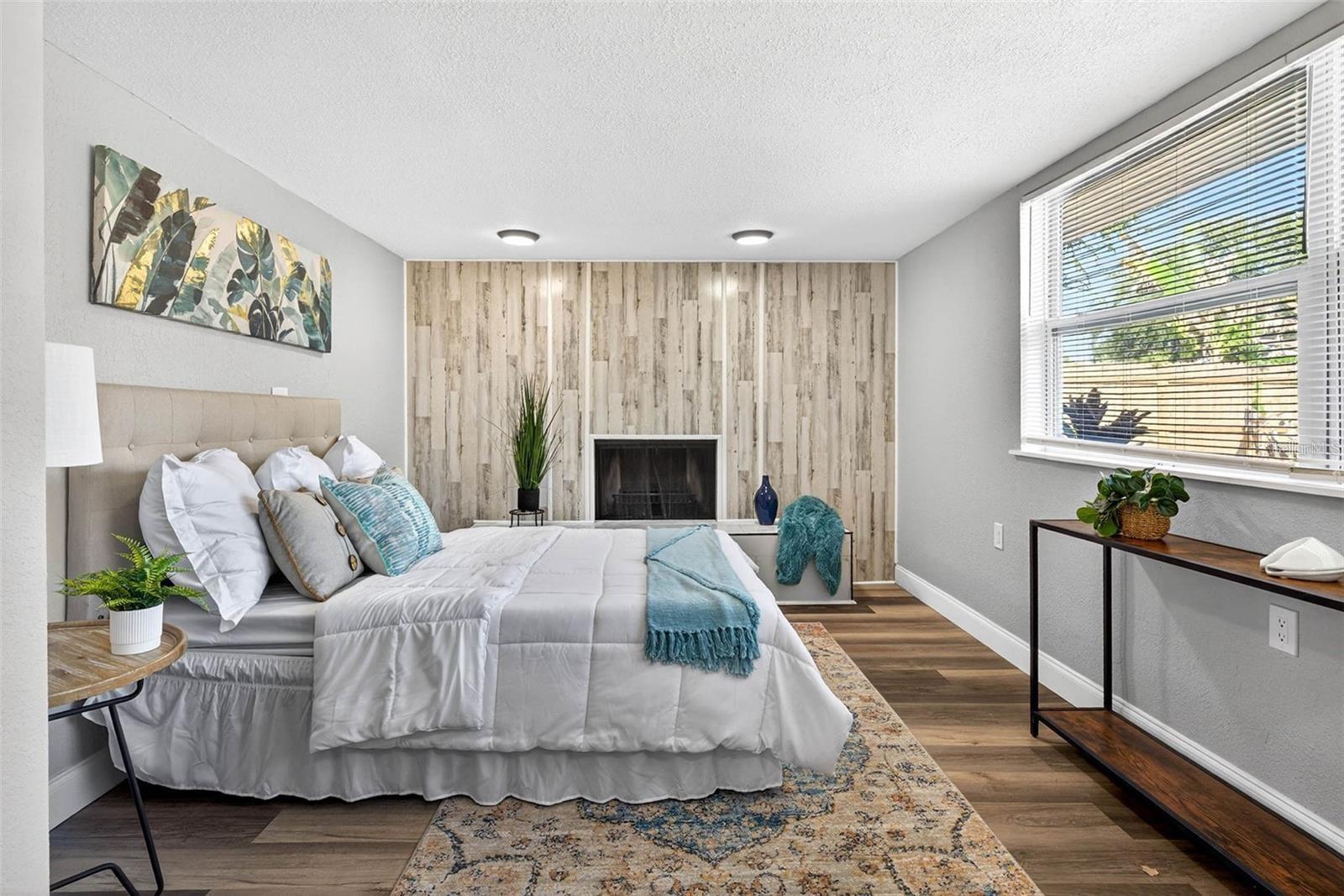 MEADOW LAWN 13TH ADD - Residential