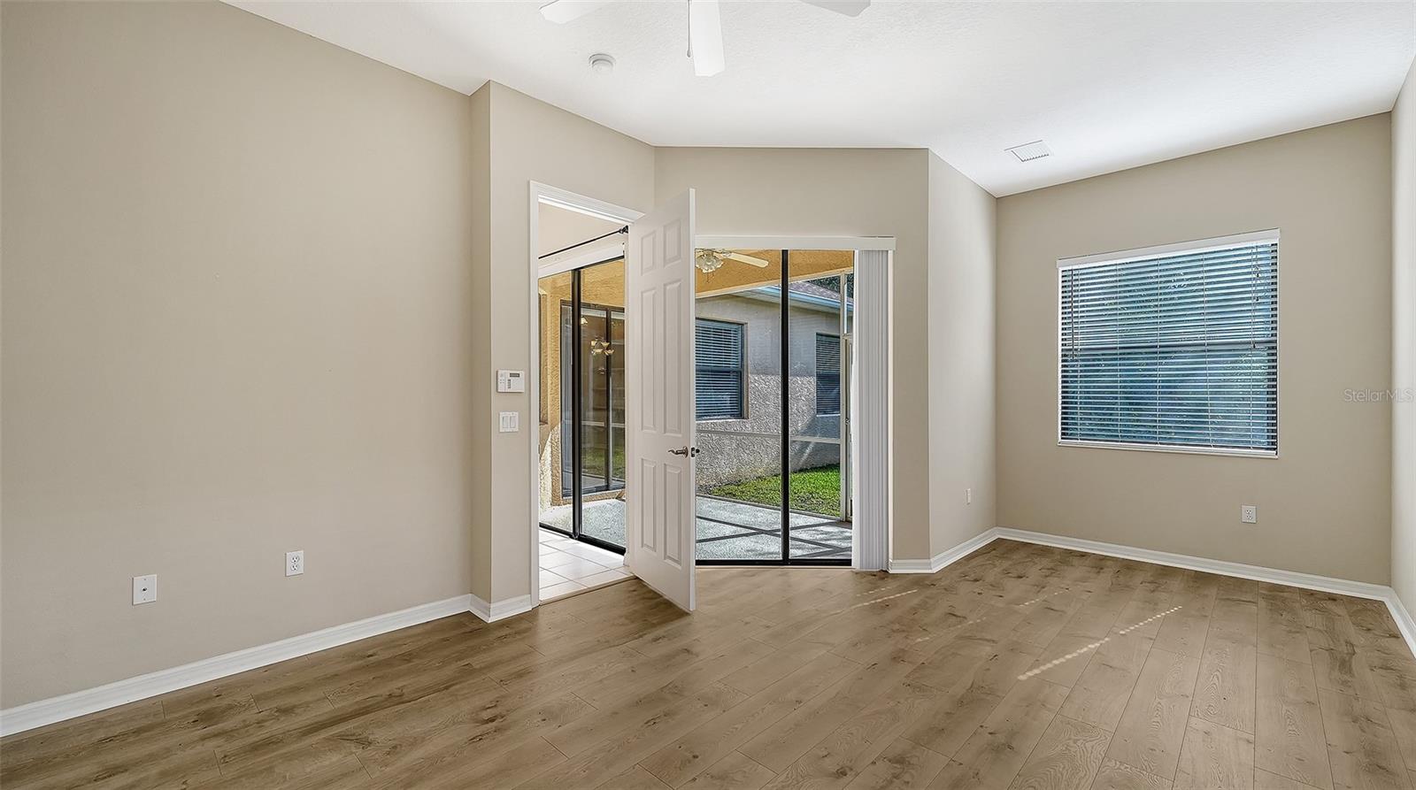 UNIVERSITY PLACE - Residential Lease