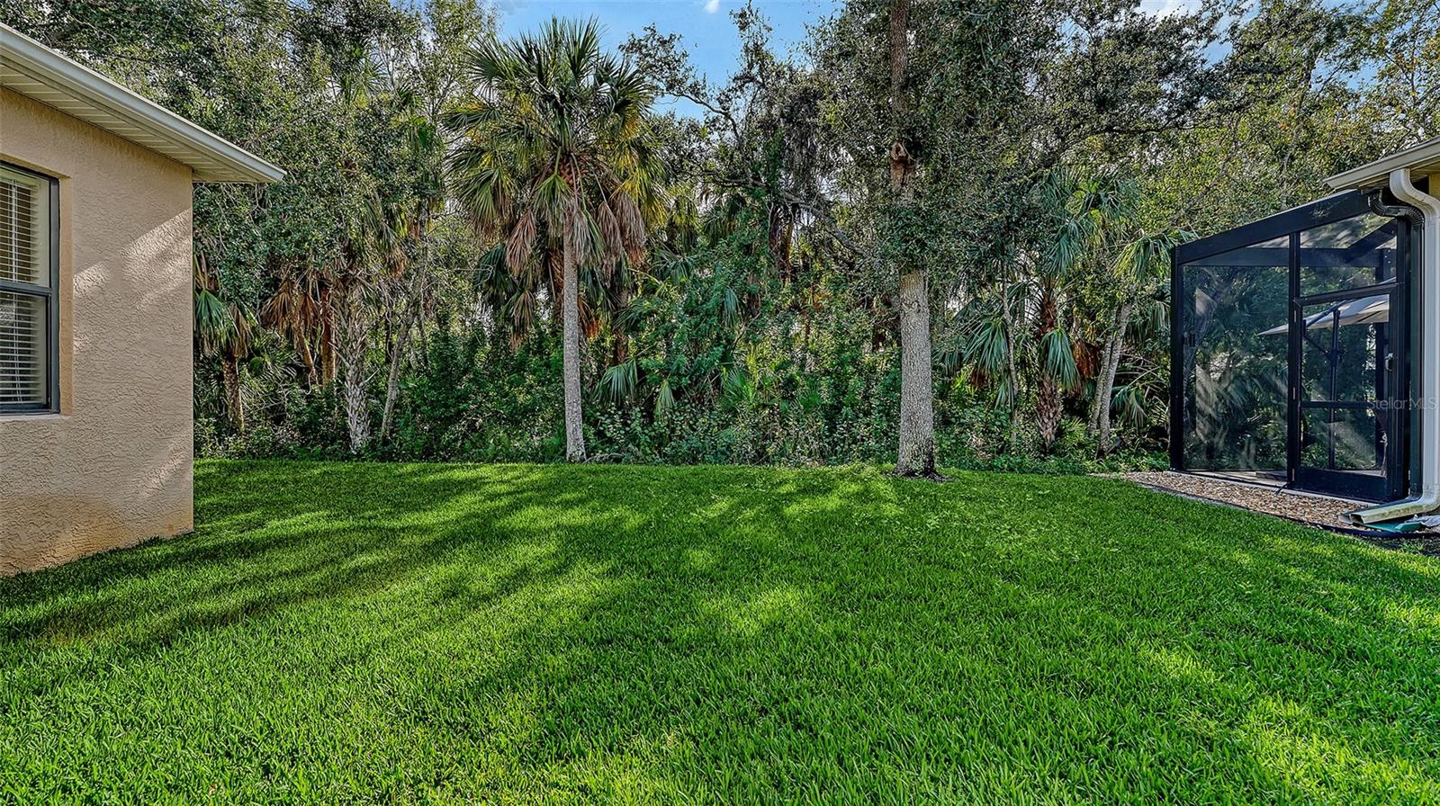 UNIVERSITY PLACE - Residential Lease