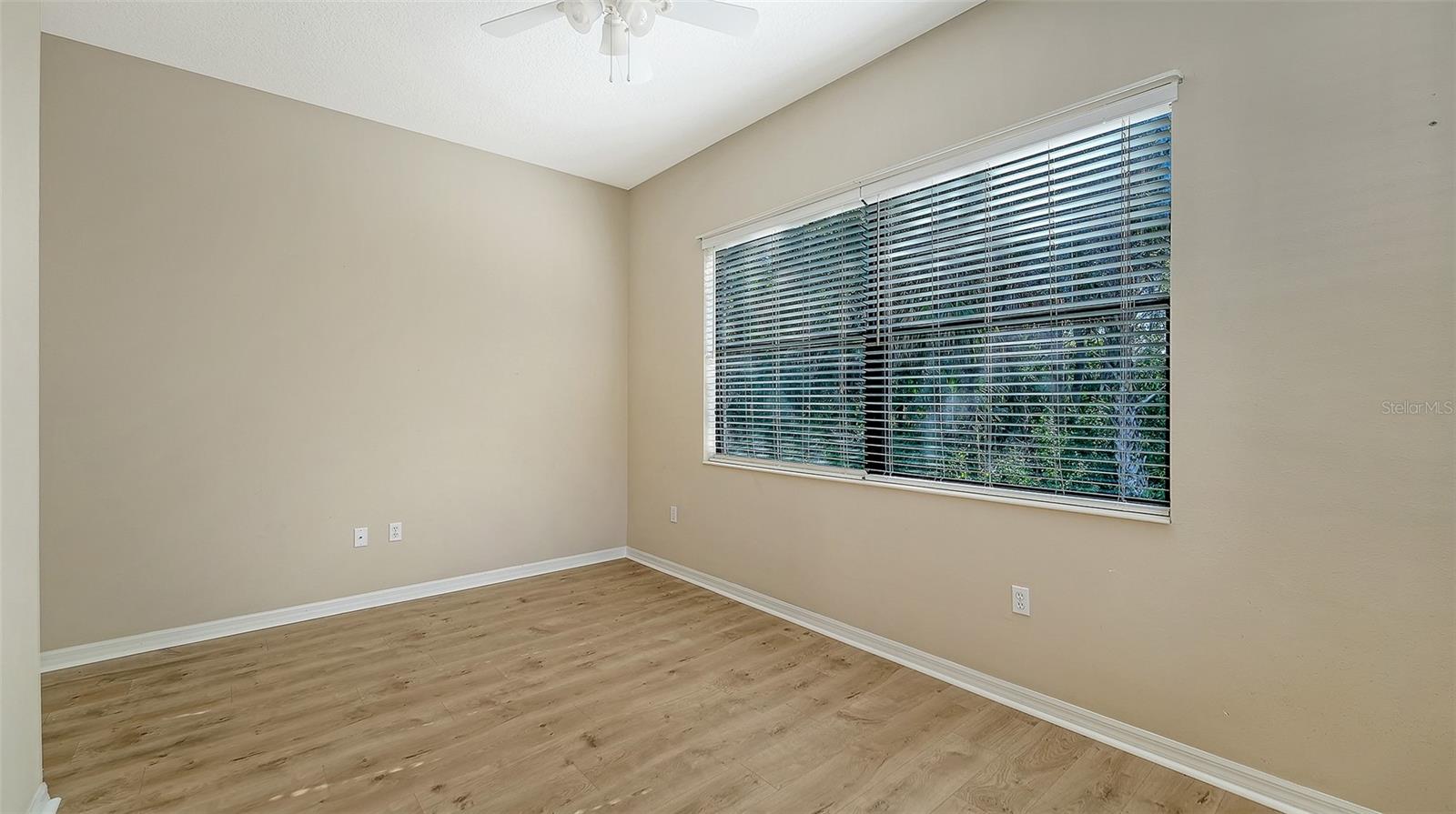 UNIVERSITY PLACE - Residential Lease