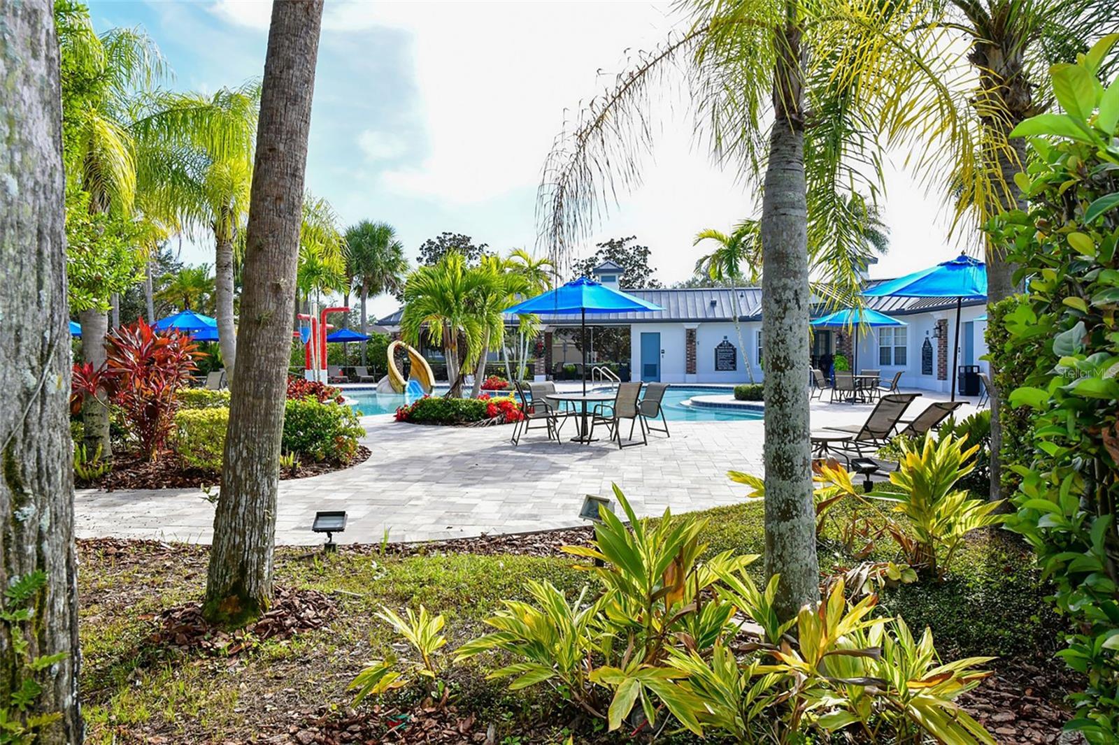 UNIVERSITY PLACE - Residential Lease