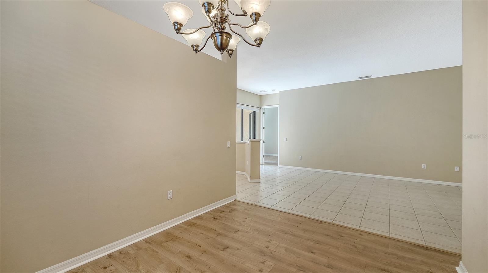 UNIVERSITY PLACE - Residential Lease