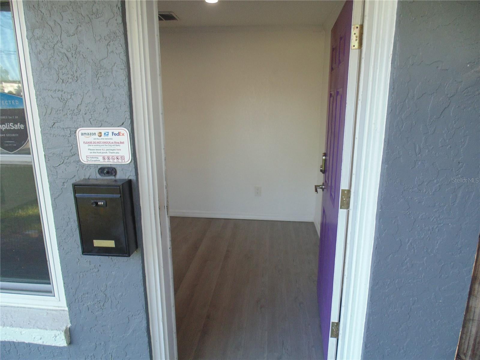1007 NE 2ND STREET
