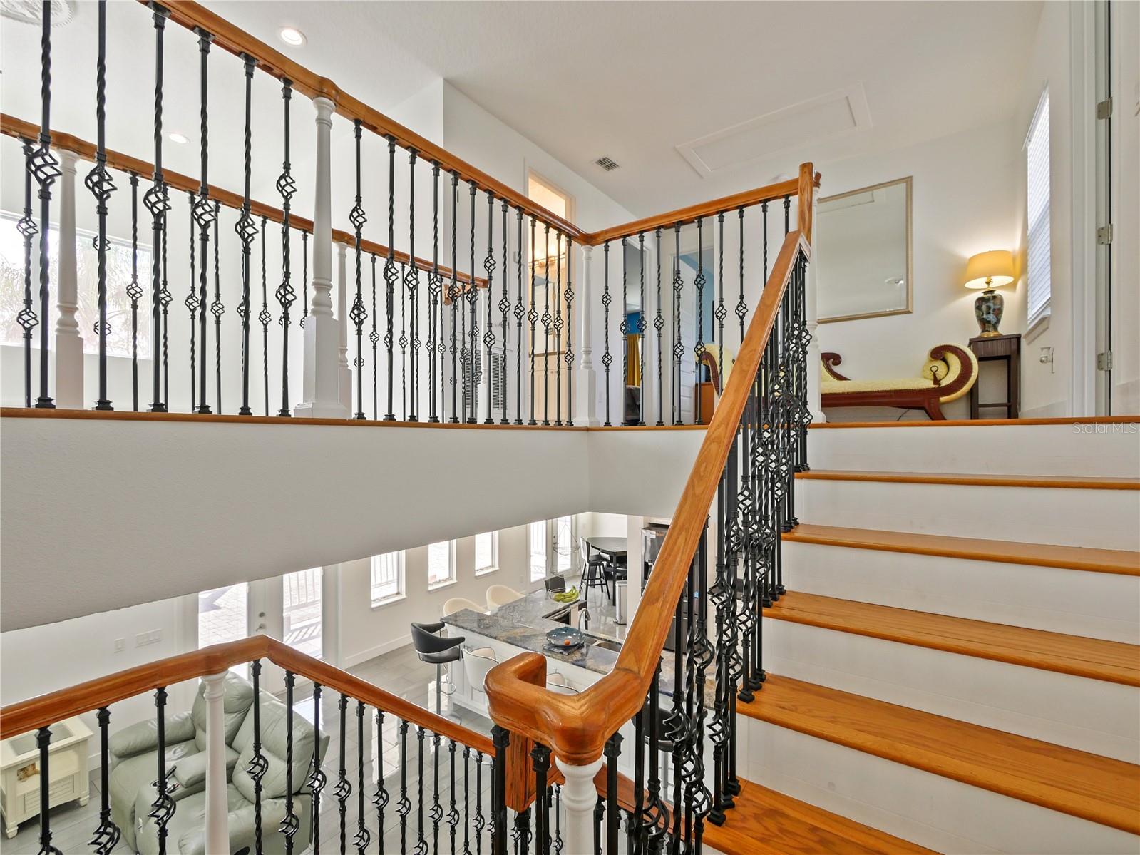 BENTLEY COVE - Residential Lease