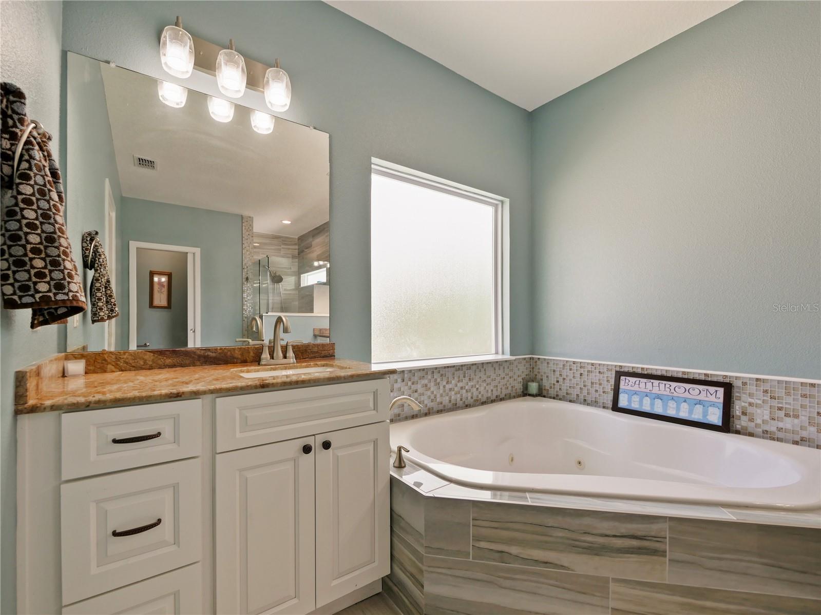 BENTLEY COVE - Residential Lease