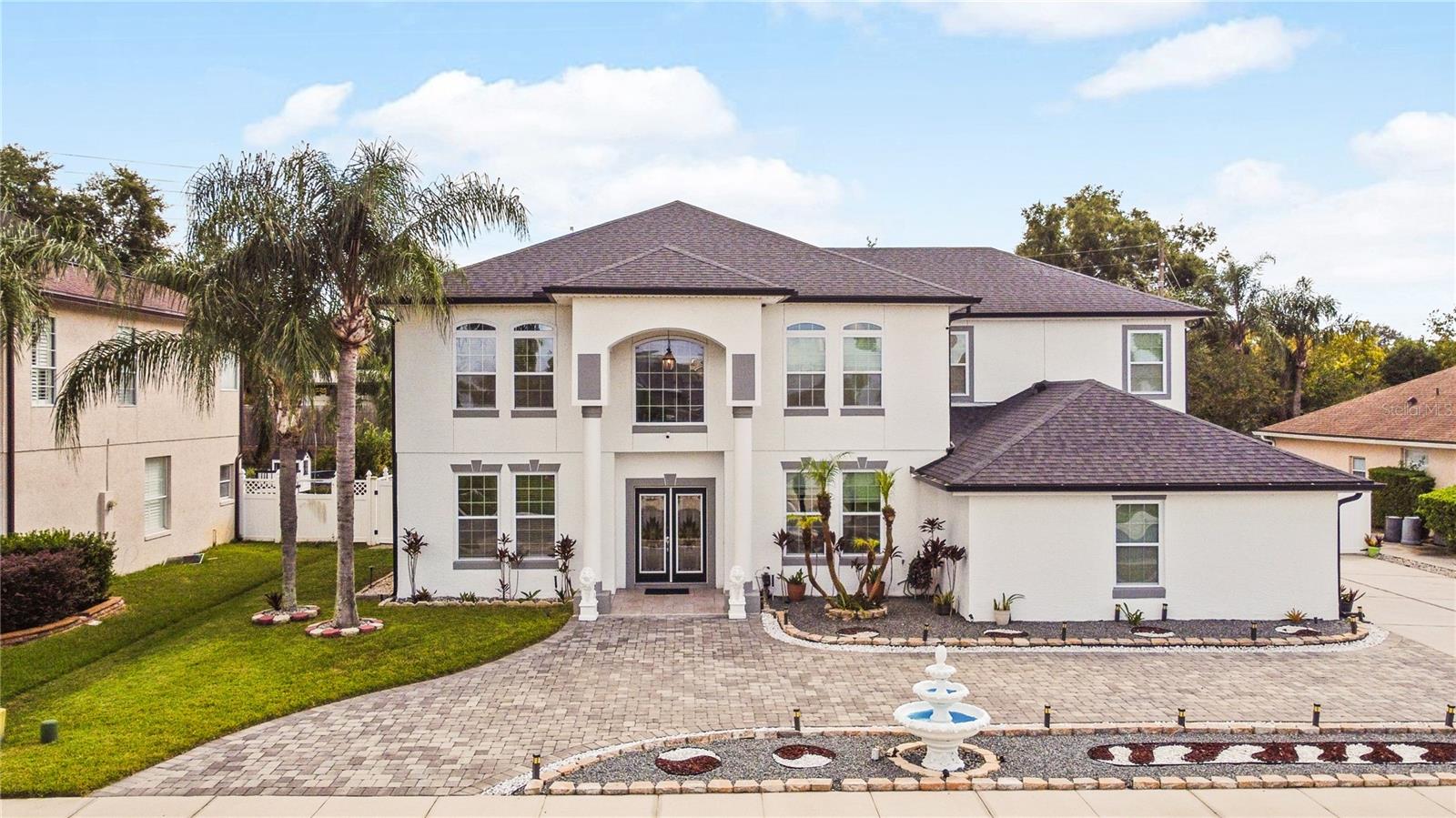 BENTLEY COVE - Residential Lease