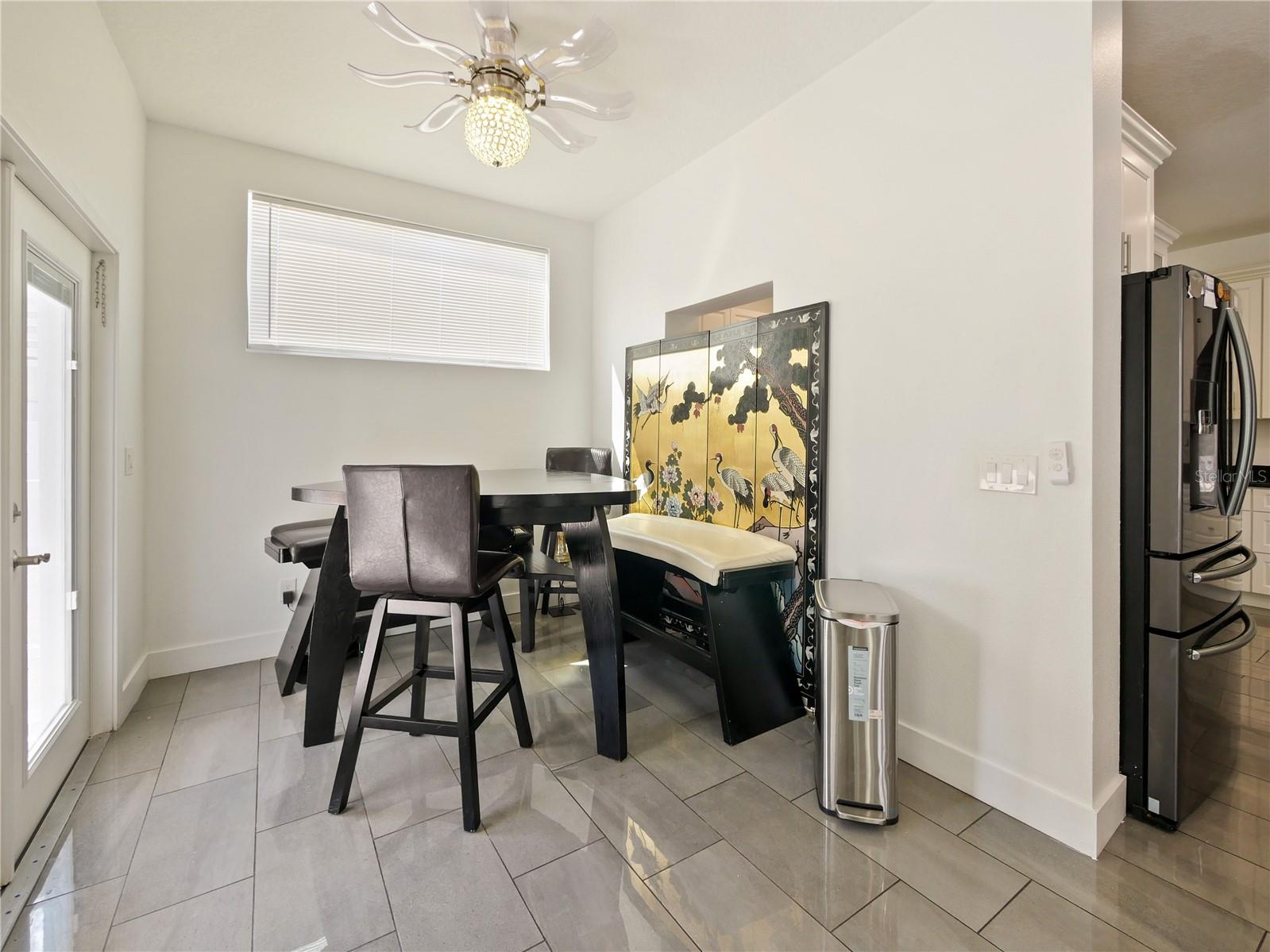 BENTLEY COVE - Residential Lease