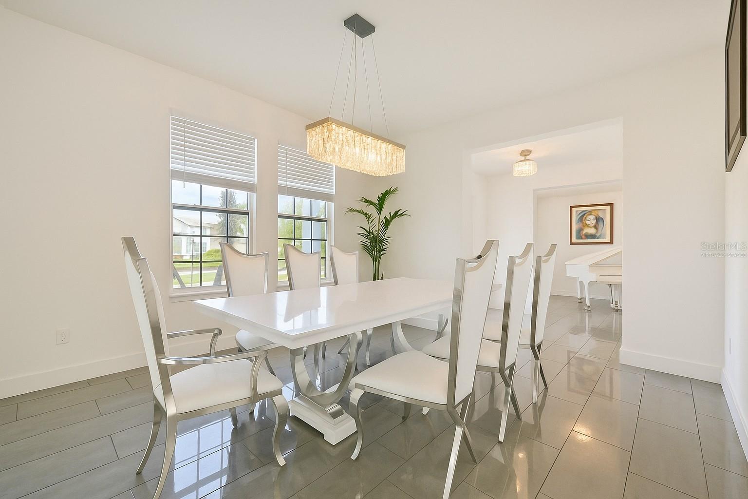 BENTLEY COVE - Residential Lease