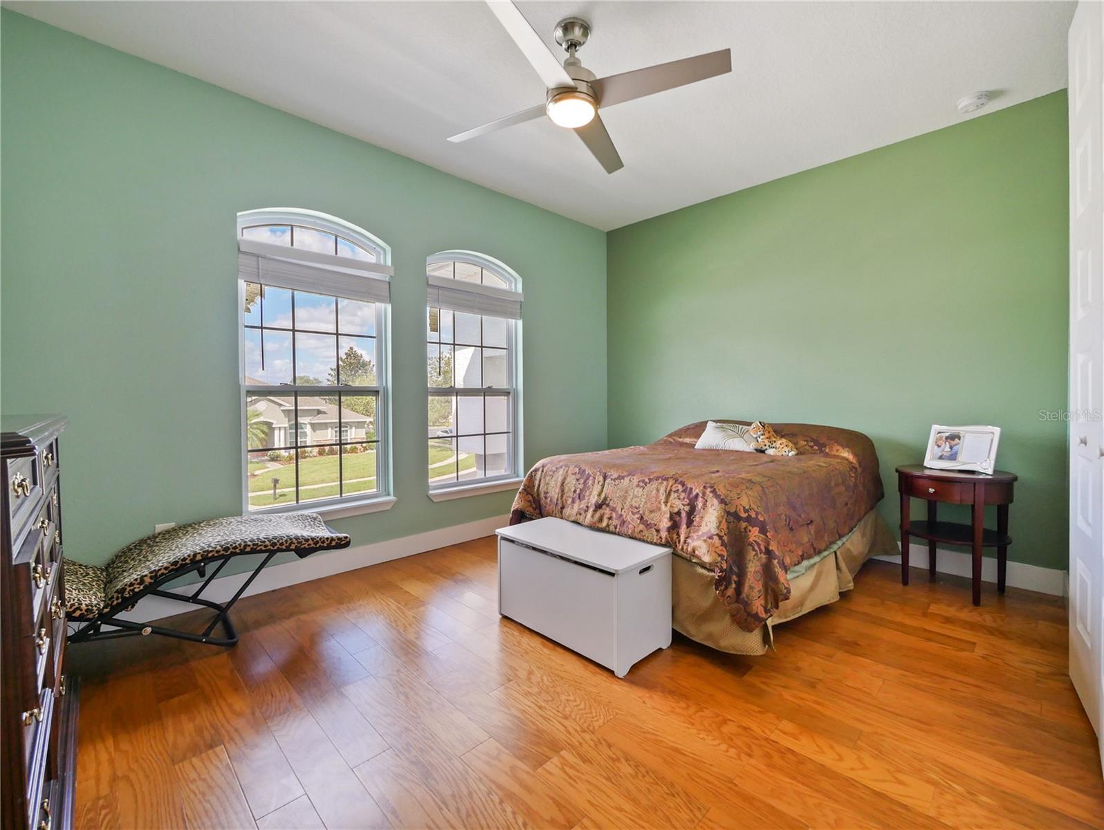 BENTLEY COVE - Residential Lease