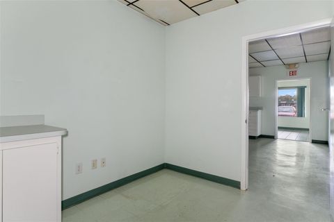 Tiny photo for 936 N Suncoast Boulevard, Crystal River, FL 34429 (MLS # OM720241)