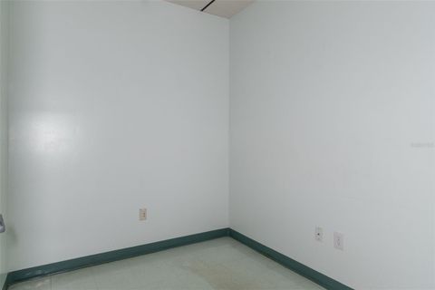 Tiny photo for 936 N Suncoast Boulevard, Crystal River, FL 34429 (MLS # OM720241)