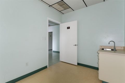 Tiny photo for 936 N Suncoast Boulevard, Crystal River, FL 34429 (MLS # OM720241)