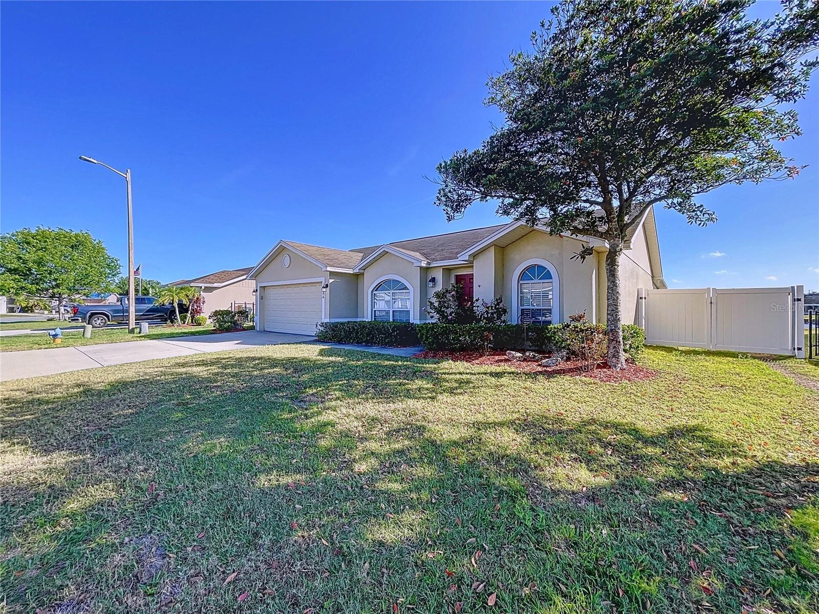 5186 WHITE EGRET LANE E