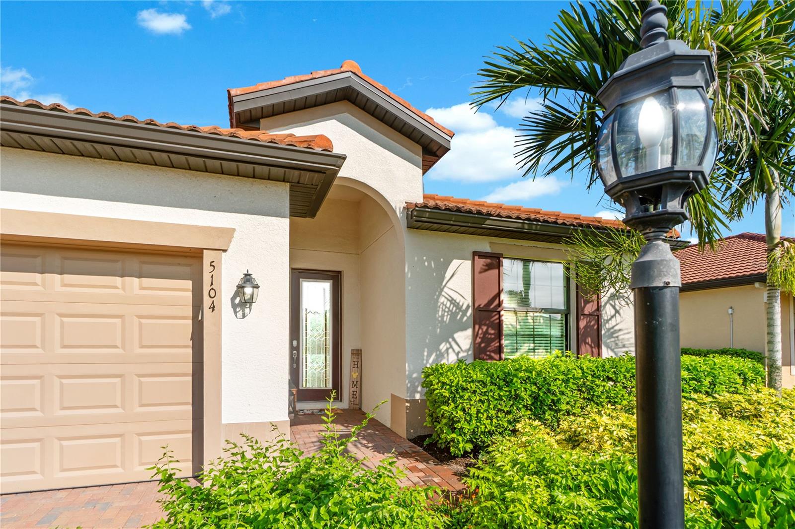 5104 TOBERMORY WAY