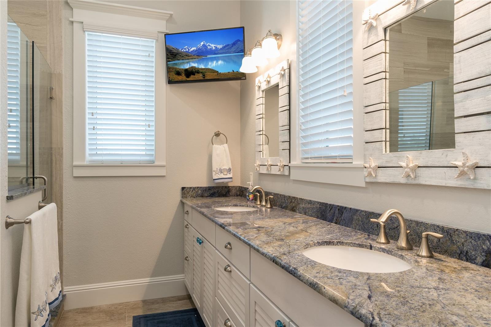 ILEXHURST - Residential