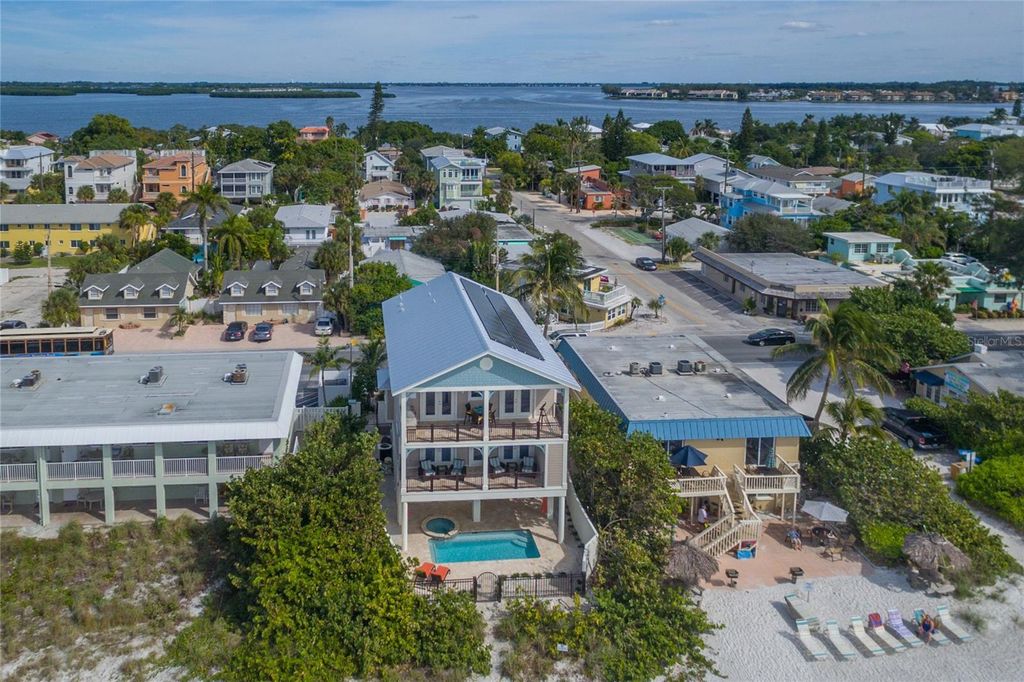 Photo of 2302 Gulf Drive N, Bradenton Beach, FL 34217 (MLS # A4676640)