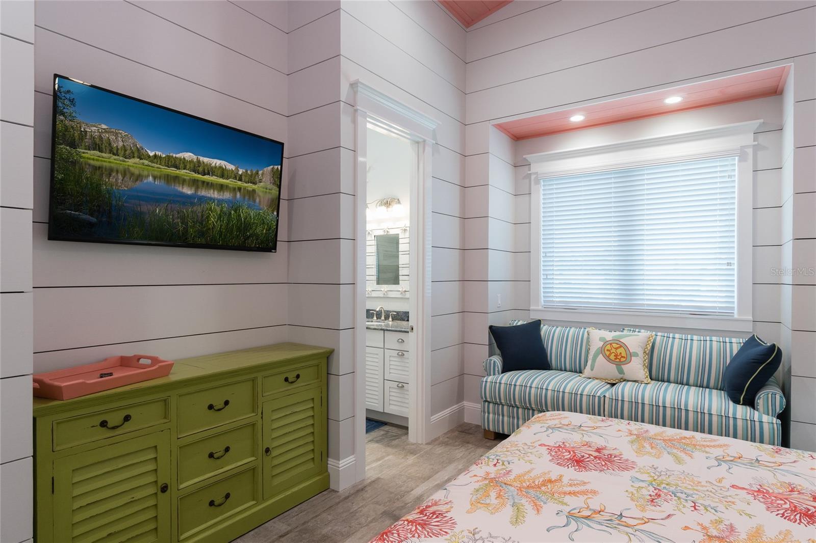 ILEXHURST - Residential