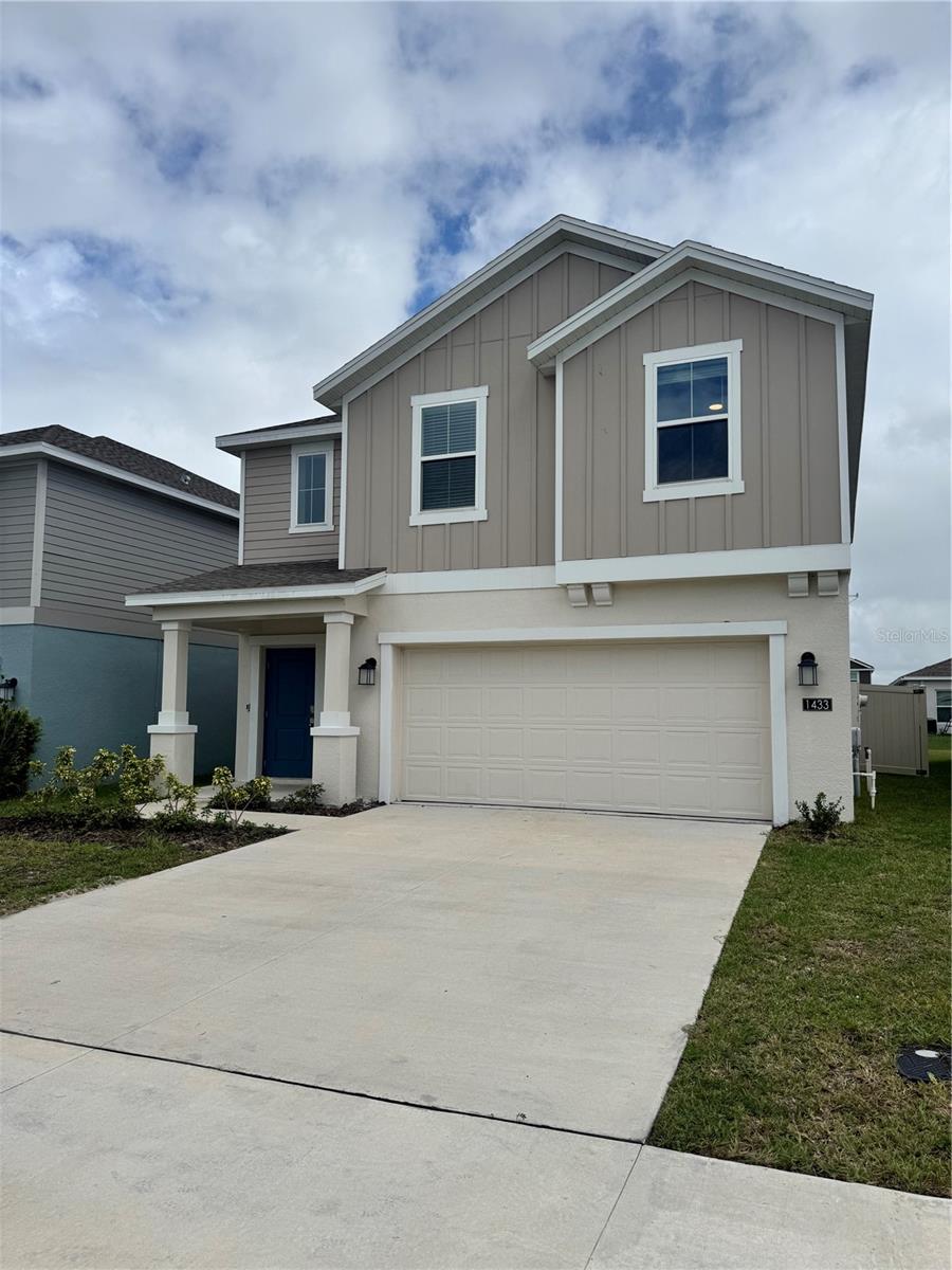 PEACE CREEK RESERVE - Residential Lease